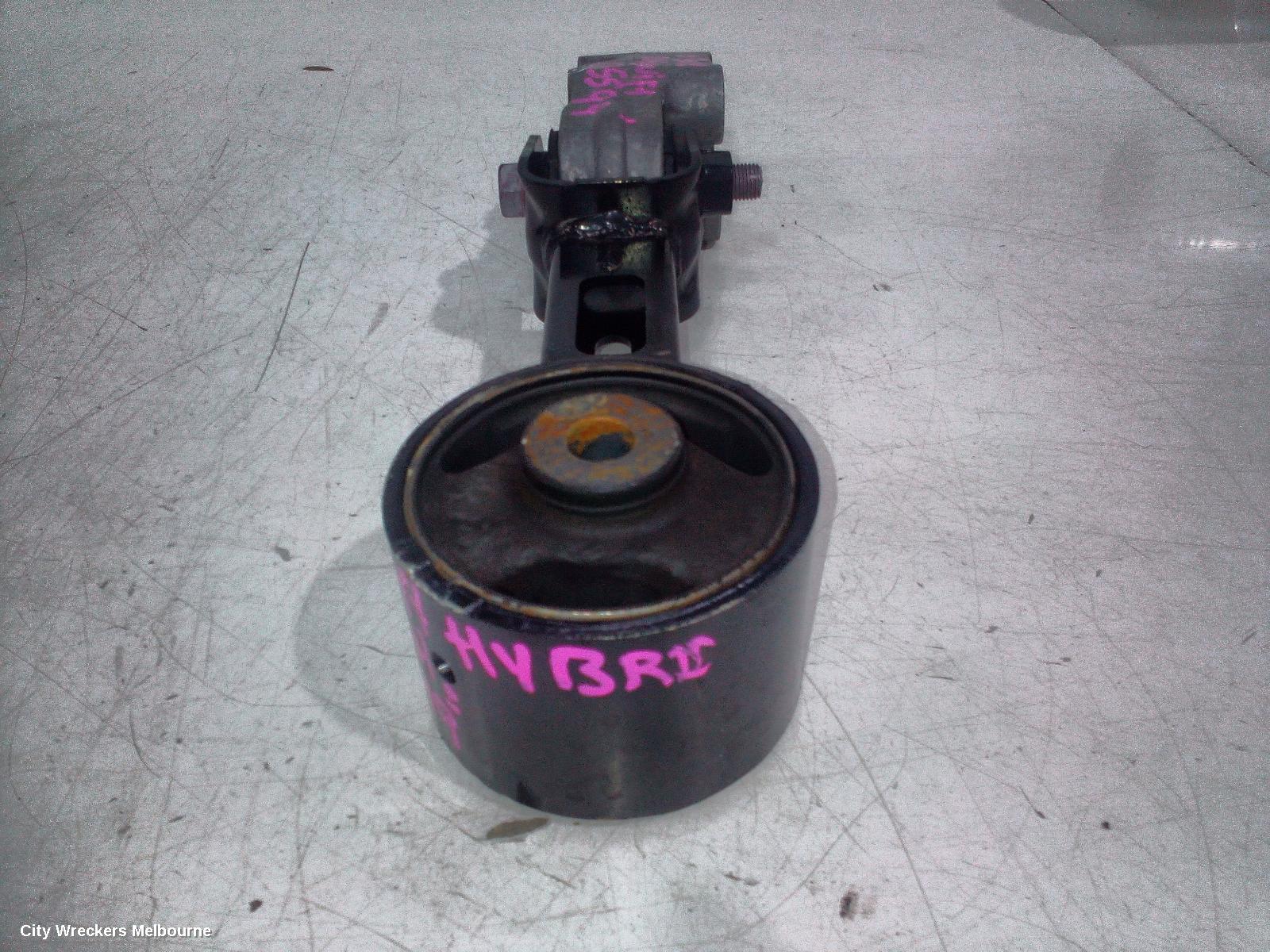 SUZUKI SWIFT MOUNT, UZ, 12/2023 ONWARDS