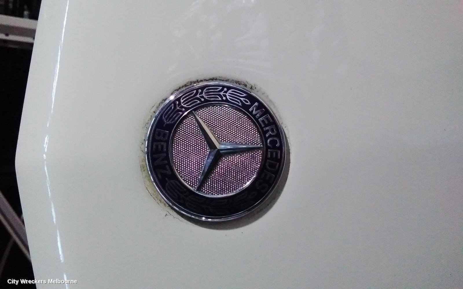 MERCEDES CLC CLASS BONNET, CL203, 08/2008 - 03/2011
