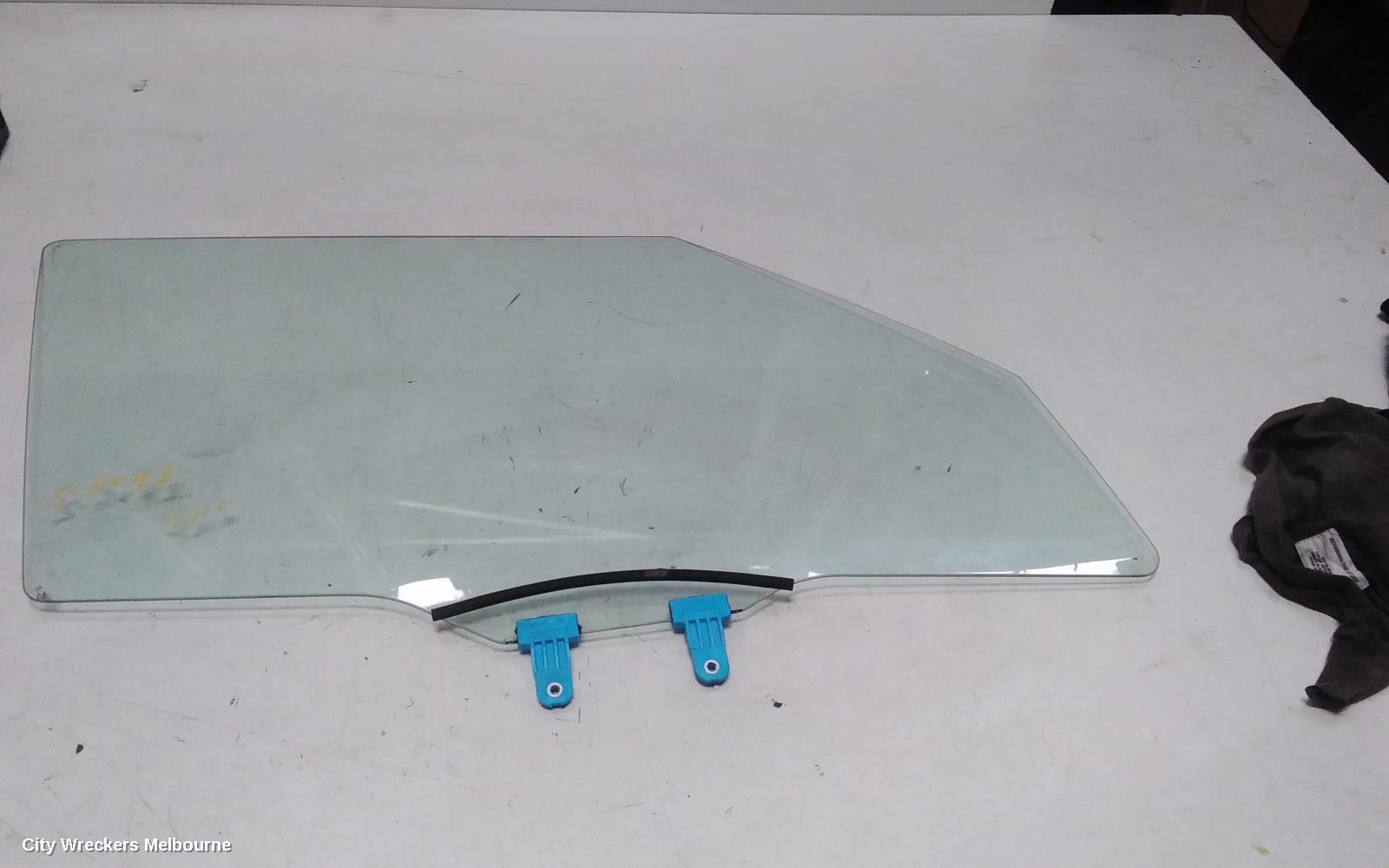 SUZUKI SWIFT RIGHT FRONT DOOR WINDOW, AZ, 04/2017 - 03/2025