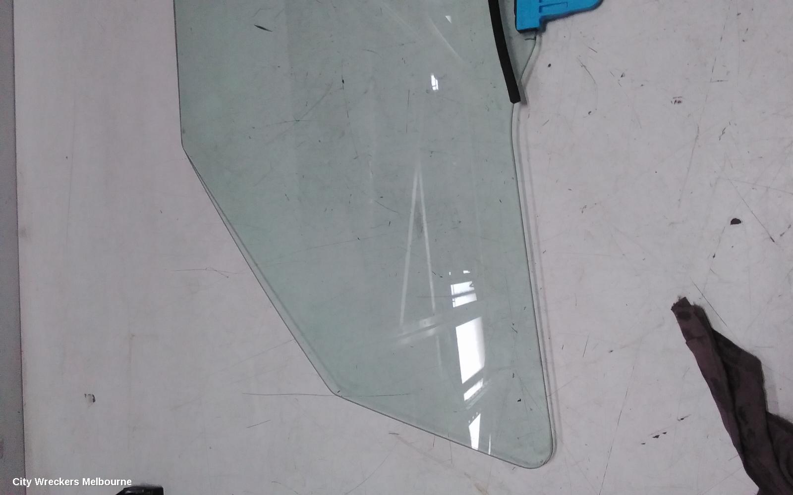 SUZUKI SWIFT RIGHT FRONT DOOR WINDOW, AZ, 04/2017 - 03/2025
