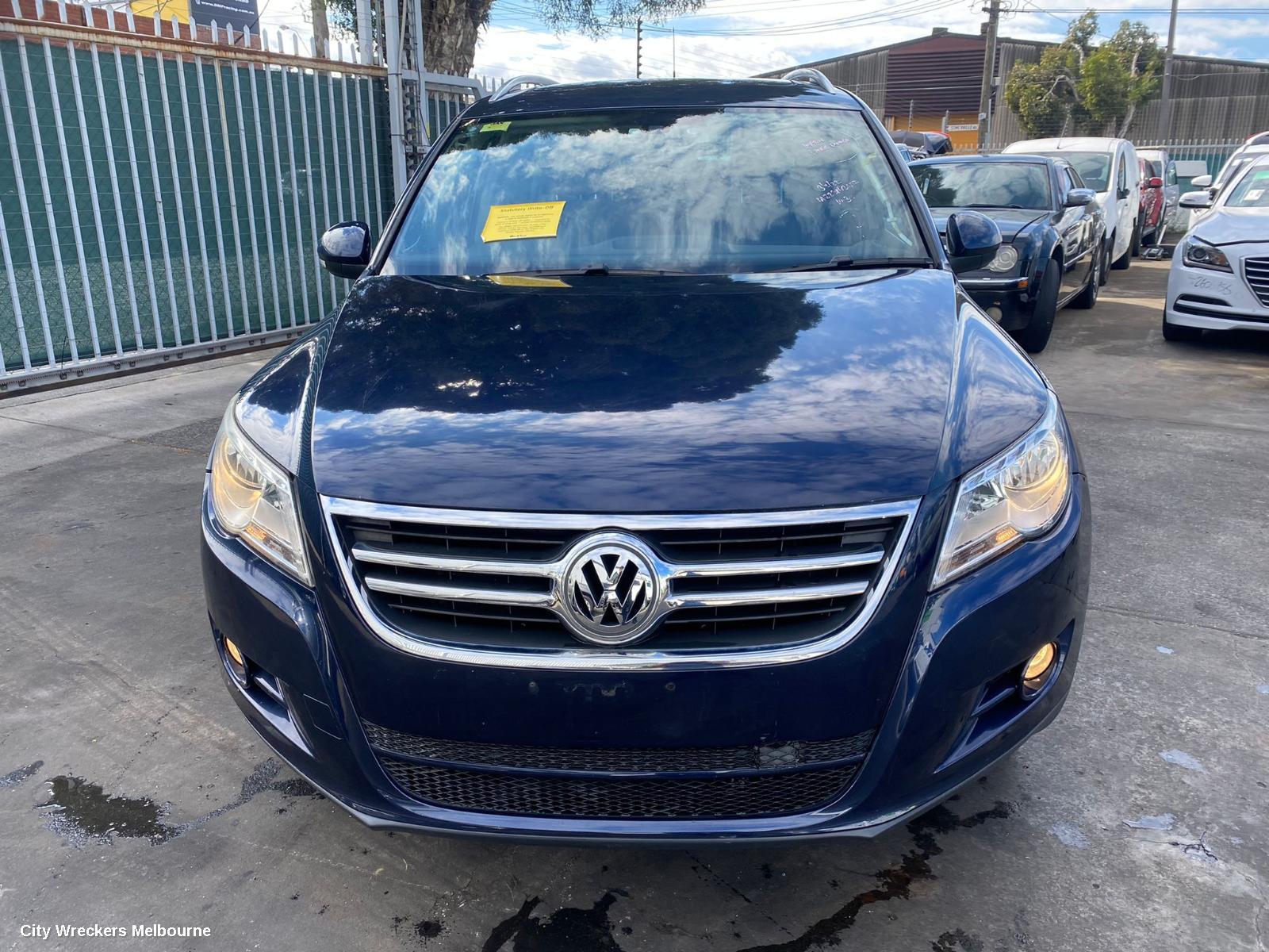 VOLKSWAGEN TIGUAN REAR BUMPER, BUMPER BAR (COMPLETE), 5N, W/ PARK SENSOR TYPE, 05/2008 - 06/2011