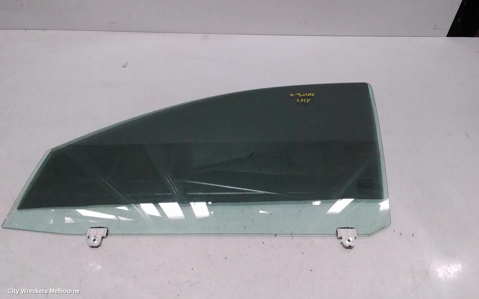 MITSUBISHI PAJERO LEFT FRONT DOOR WINDOW, QE, PAJERO SPORT, 10/2015 ONWARDS