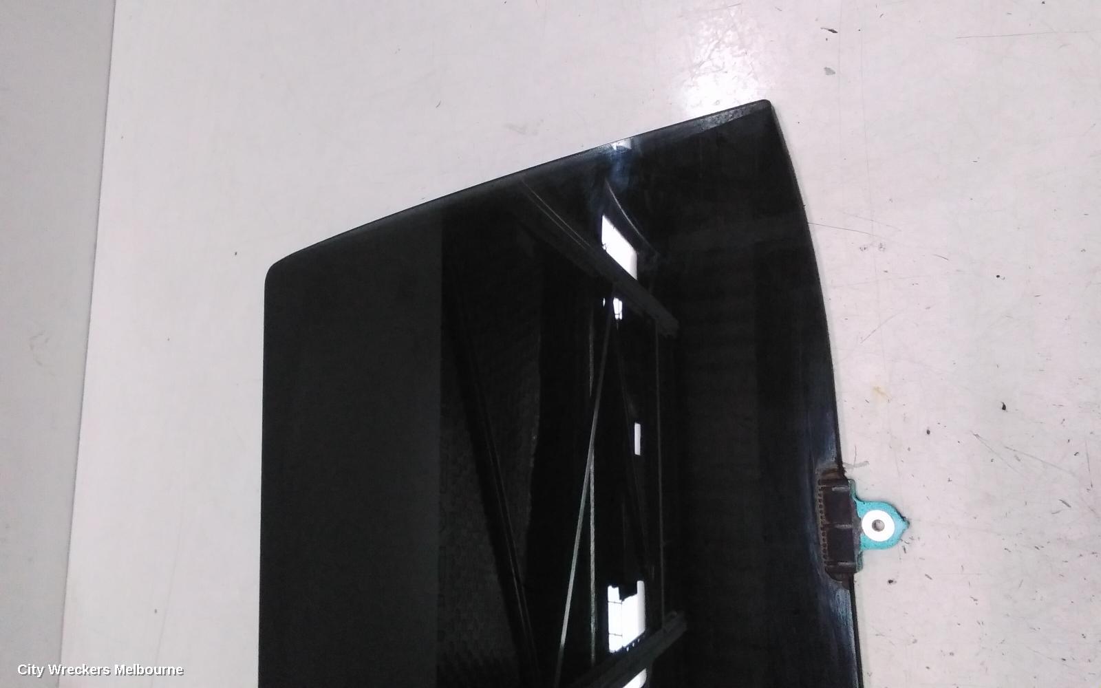 MITSUBISHI PAJERO RIGHT REAR DOOR WINDOW, PRIVACY GLASS TYPE, QE, PAJERO SPORT, 10/2015 ONWARDS