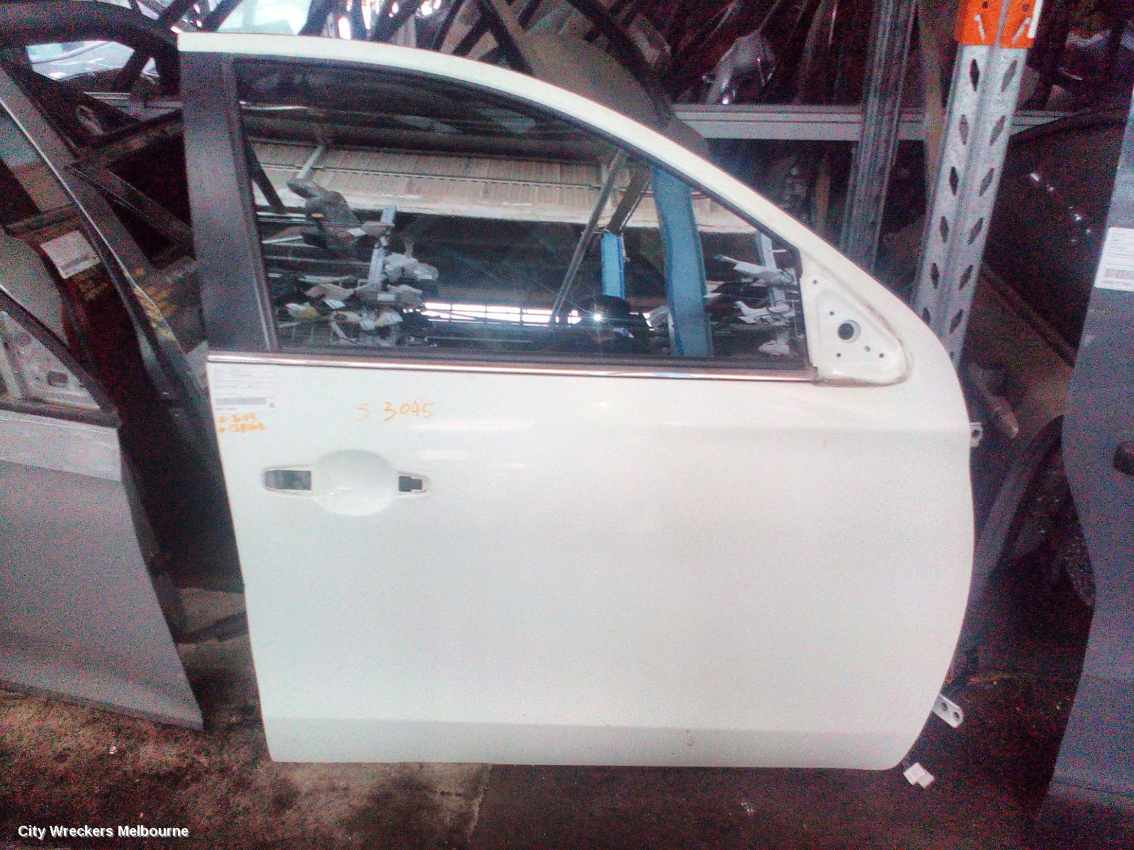 MITSUBISHI PAJERO RIGHT FRONT DOOR, PAJERO SPORT, QE-QG, 10/2015 ONWARDS