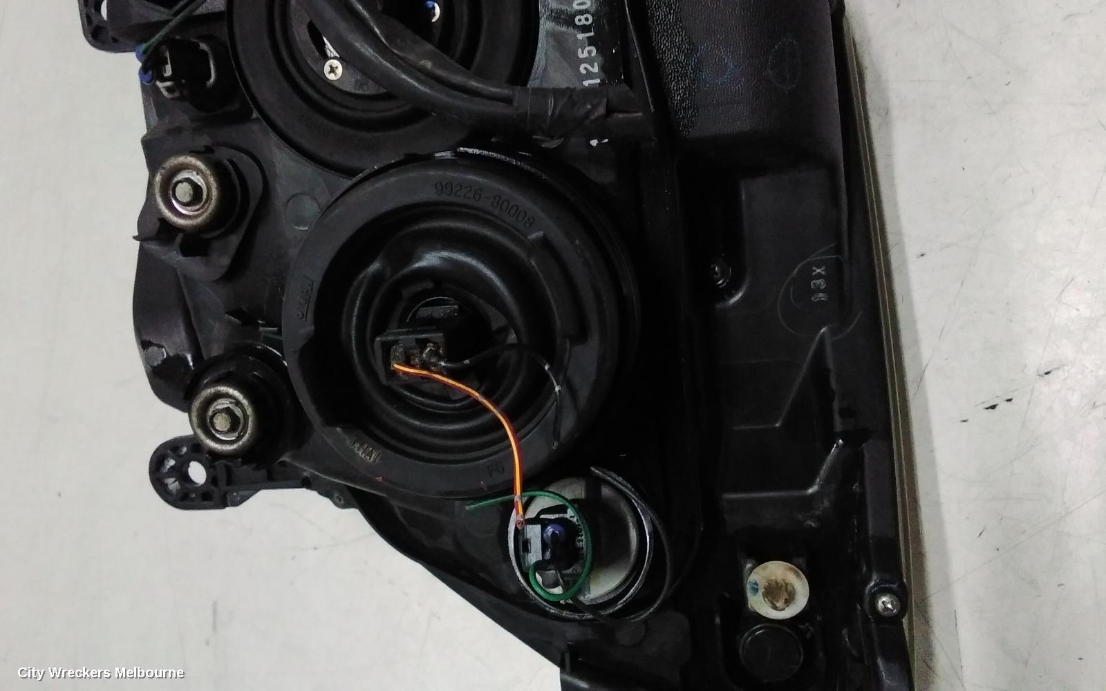 ISUZU DMAX LEFT HEADLAMP, PROJECTOR TYPE, RA, 10/2008 - 05/2012