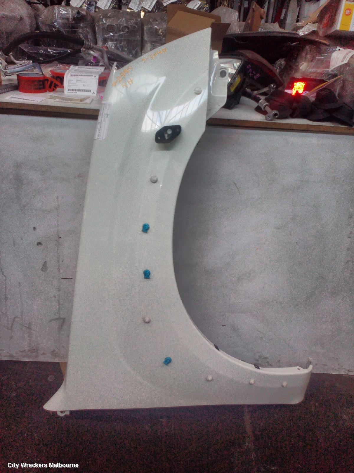 ISUZU DMAX RIGHT GUARD, W/ COLOUR CODED FLARE, NON REPEATER TYPE, RA, 10/2008 - 05/2012