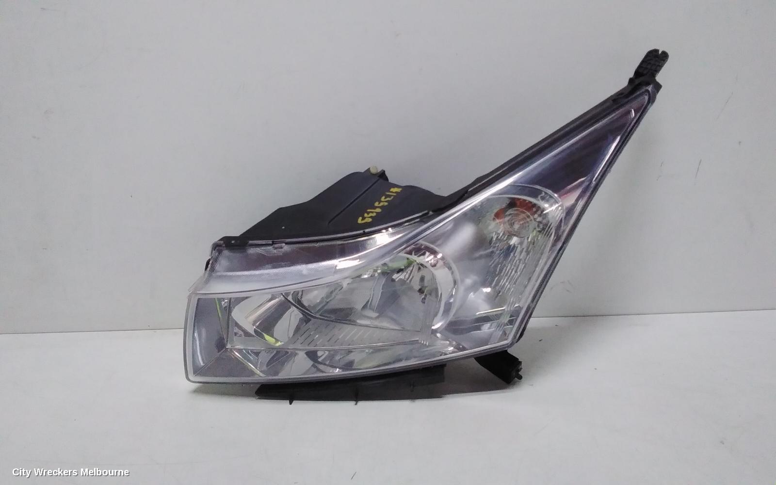 HOLDEN CRUZE LEFT HEADLAMP, JH, CDX, 01/2015 - 01/2017