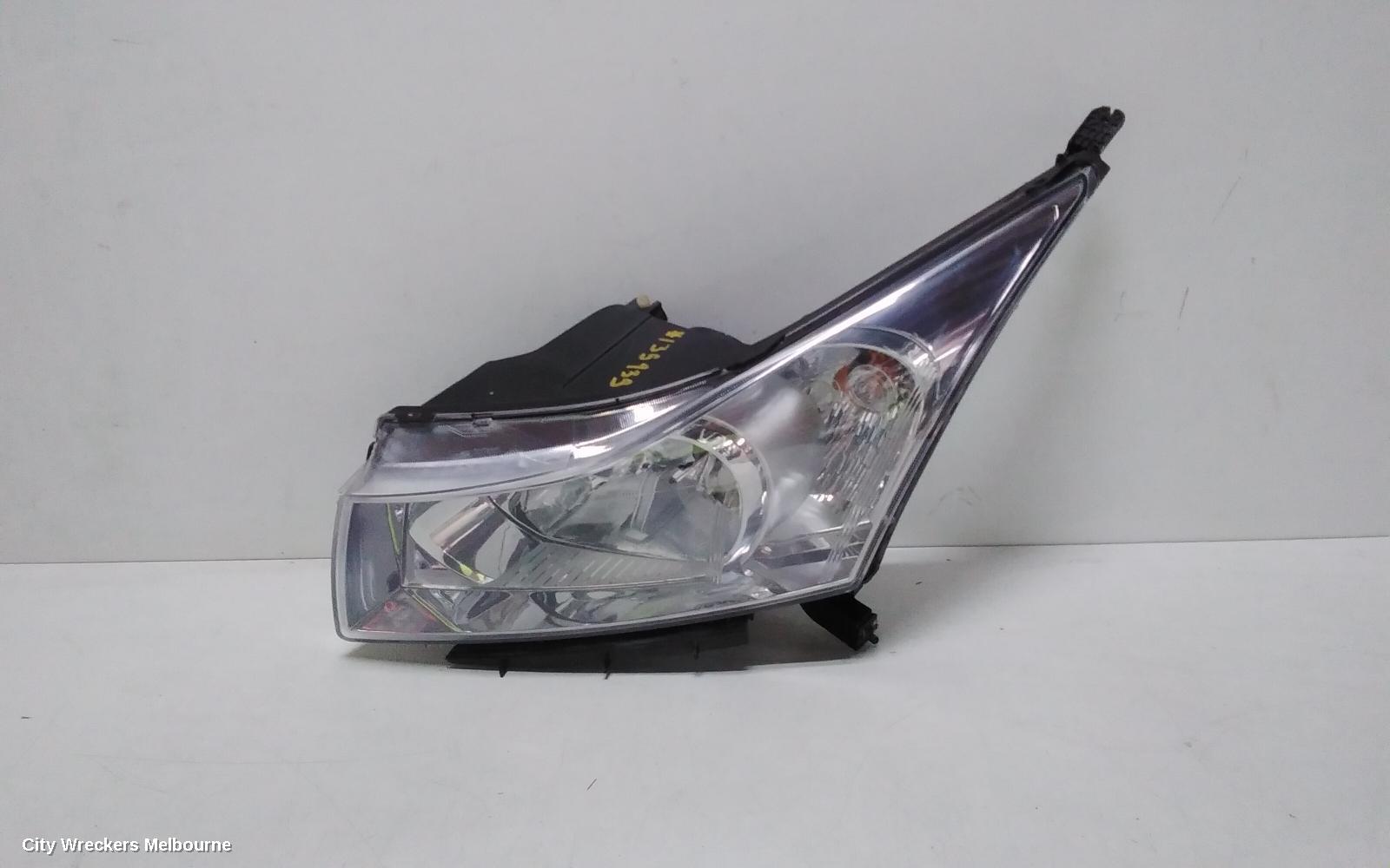 HOLDEN CRUZE LEFT HEADLAMP, JH, CDX, 01/2015 - 01/2017