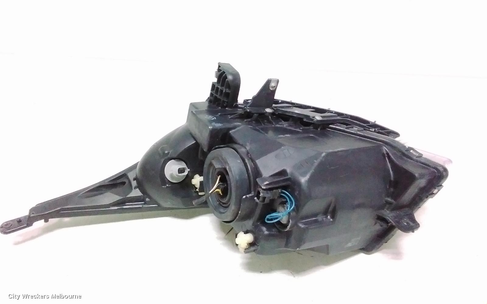 HOLDEN CRUZE RIGHT HEADLAMP, JH, CDX, 01/2015 - 01/2017