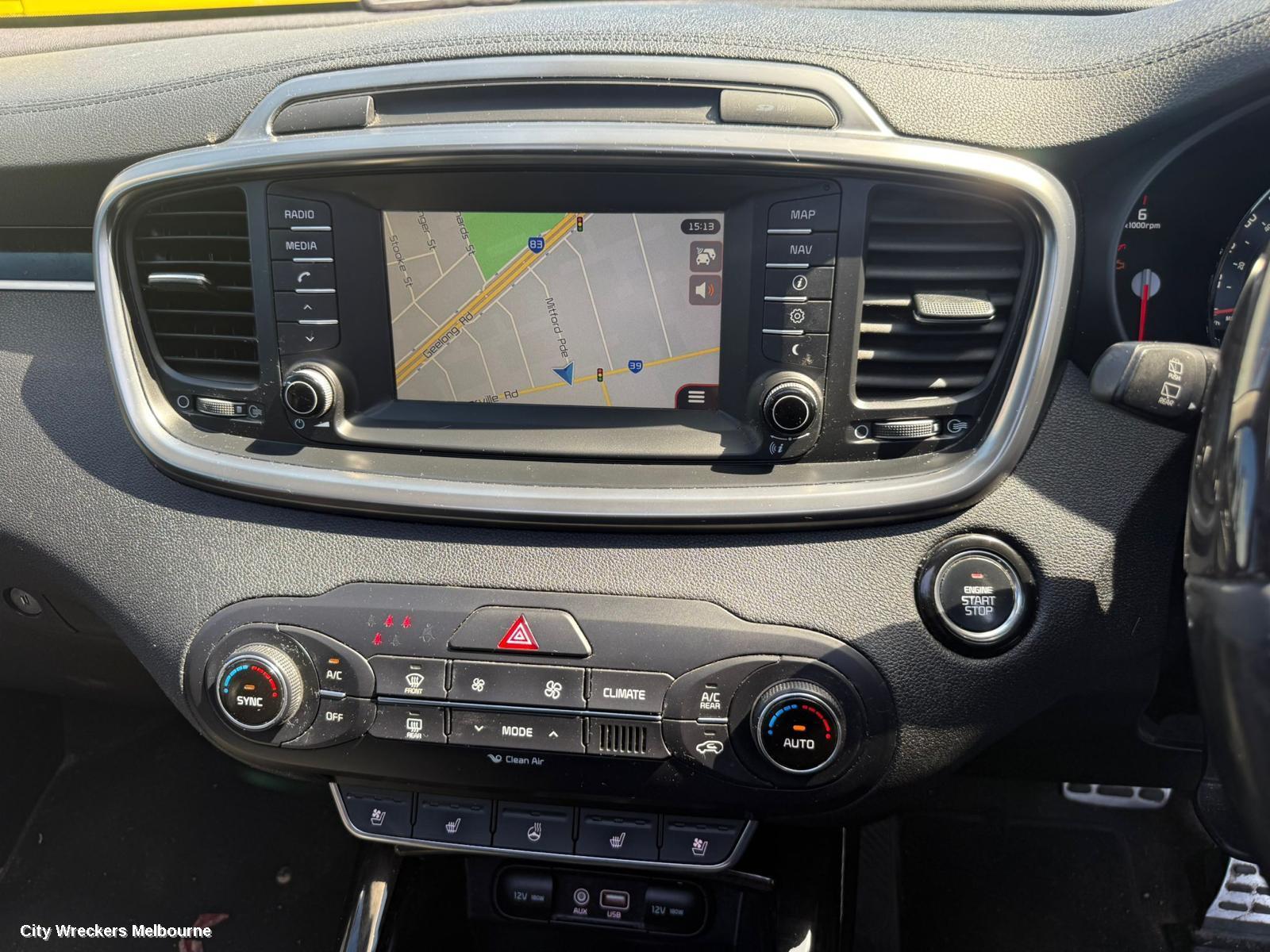 KIA SORENTO RADIO/CD/DVD/SAT/TV, DISPLAY & HEAD UNIT, 7IN TOUCHSCREEN, UM, 03/2015 - 08/2017
