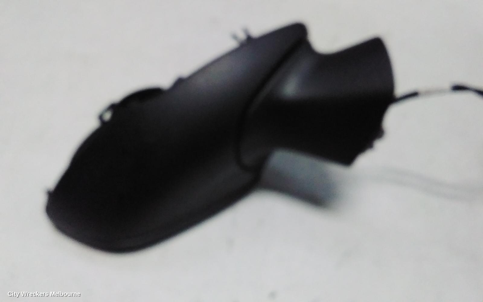 HOLDEN ASTRA RIGHT DOOR MIRROR, BK, 5DR HATCH, MANUAL FOLDING TYPE, 09/2016 ONWARDS