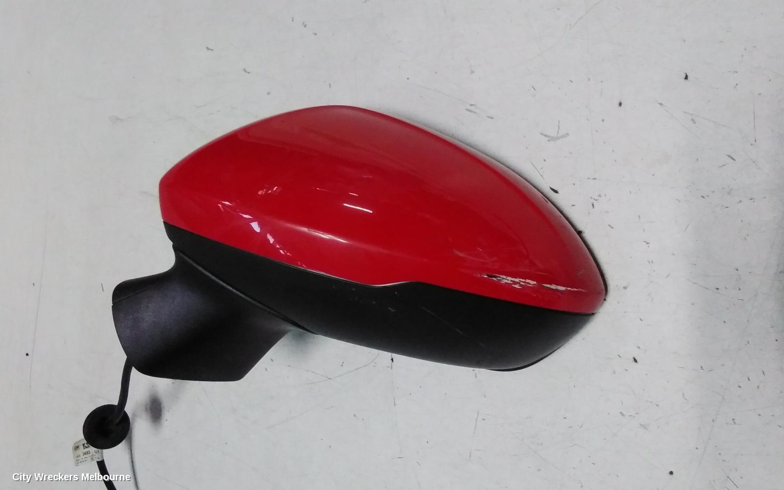 HOLDEN ASTRA LEFT DOOR MIRROR, BK, 5DR HATCH, MANUAL FOLDING TYPE, 09/2016 ONWARDS