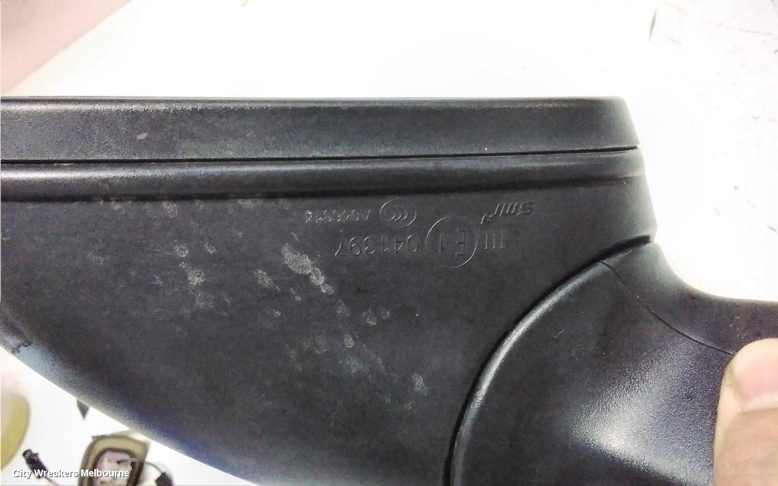 HOLDEN ASTRA LEFT DOOR MIRROR, BK, 5DR HATCH, MANUAL FOLDING TYPE, 09/2016 ONWARDS