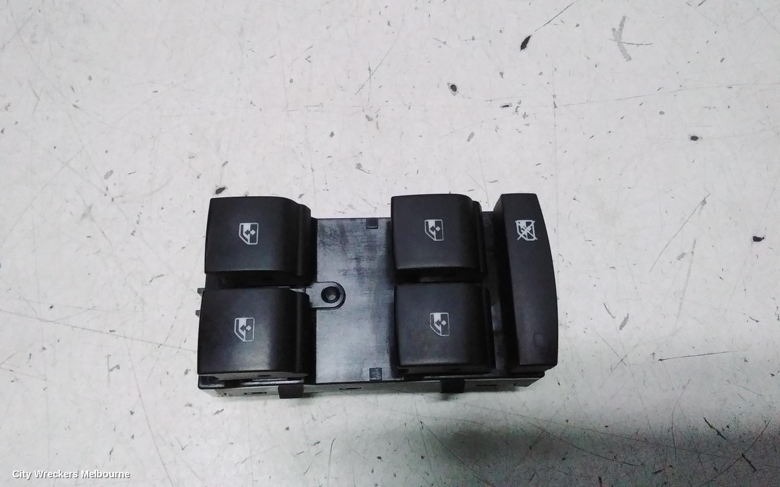 HOLDEN ASTRA PWR DR WIND SWITCH, RH FRONT (MASTER SWITCH), BK-BL, 5DR HATCH/SEDAN, 09/2016 - 12/2020
