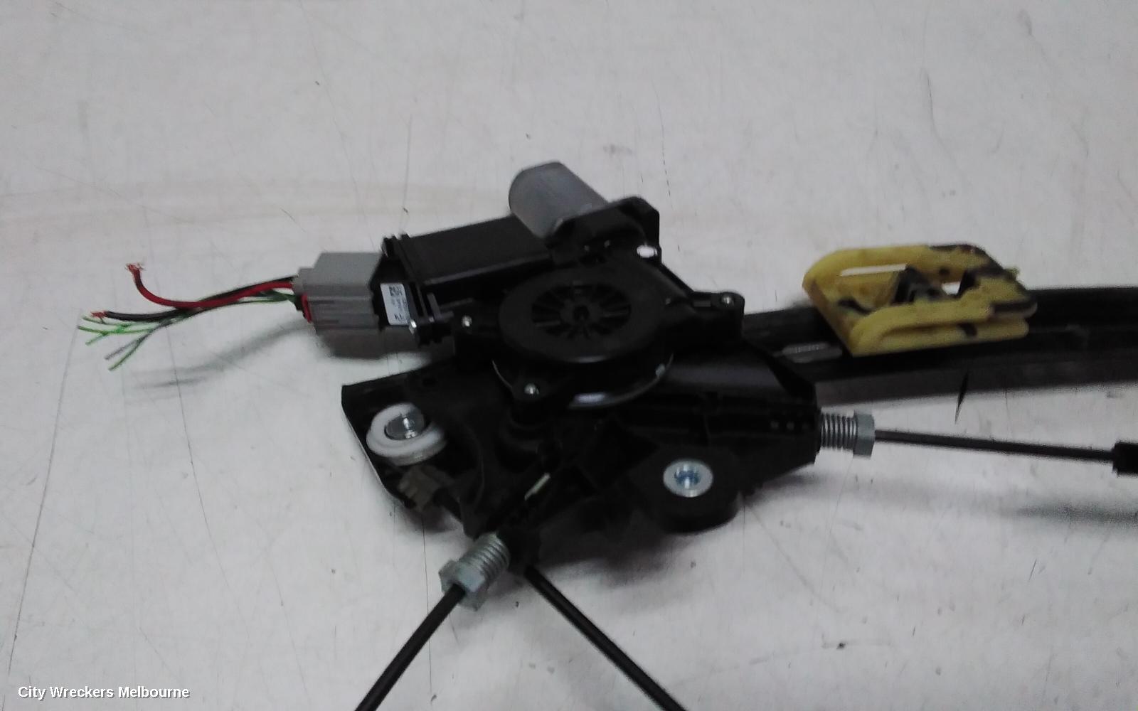 HOLDEN ASTRA RIGHT FRONT WINDOW REG/MOTOR, BK-BL, DOOR REG ASSY (REG AND MOTOR), 5DR HATCH/SEDAN, 09/2016 - 12/2020