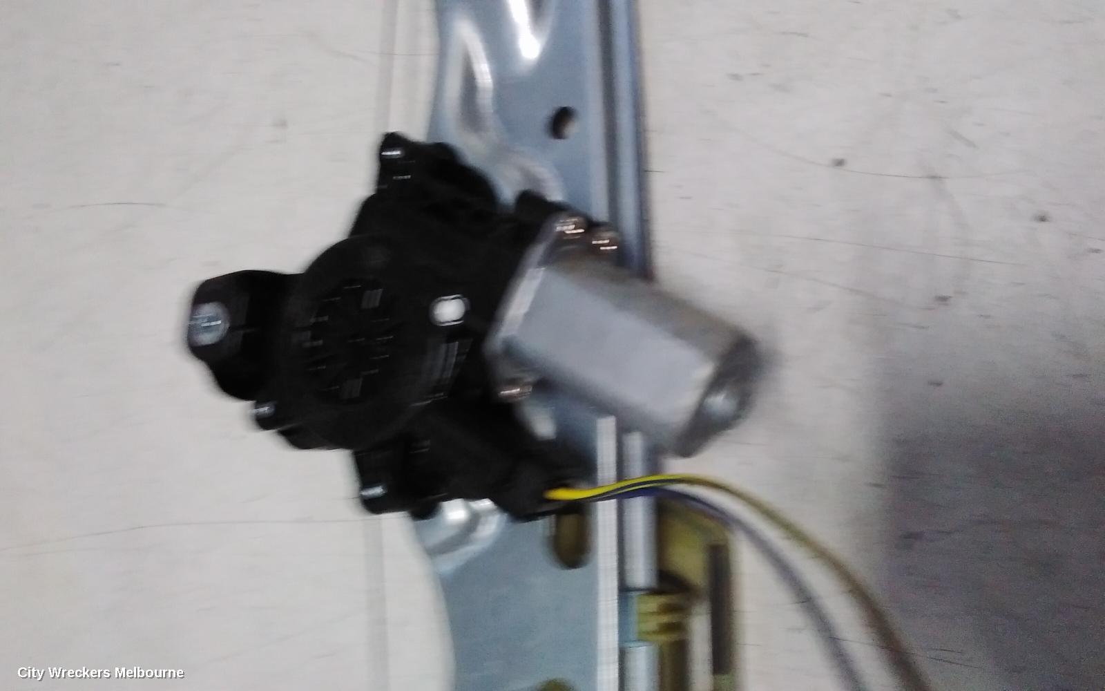 HOLDEN ASTRA RIGHT REAR WND REG/MOTOR, BK, DOOR REG ASSY (REG AND MOTOR), 5DR HATCH, 09/2016 - 12/2020