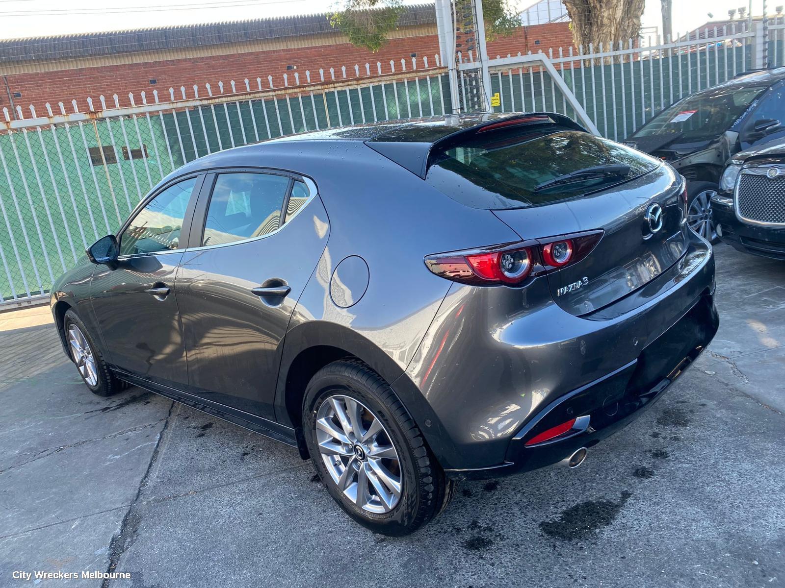 MAZDA 3 REAR GARNISH, BP, TAILGATE LAMP (LH SIDE), HATCH, PURE/EVOLVE/TOURING/GT/ ASTINA/TAKAMI/LIMITED/GSX/SP20/GTX, 10/2021 ONWARDS