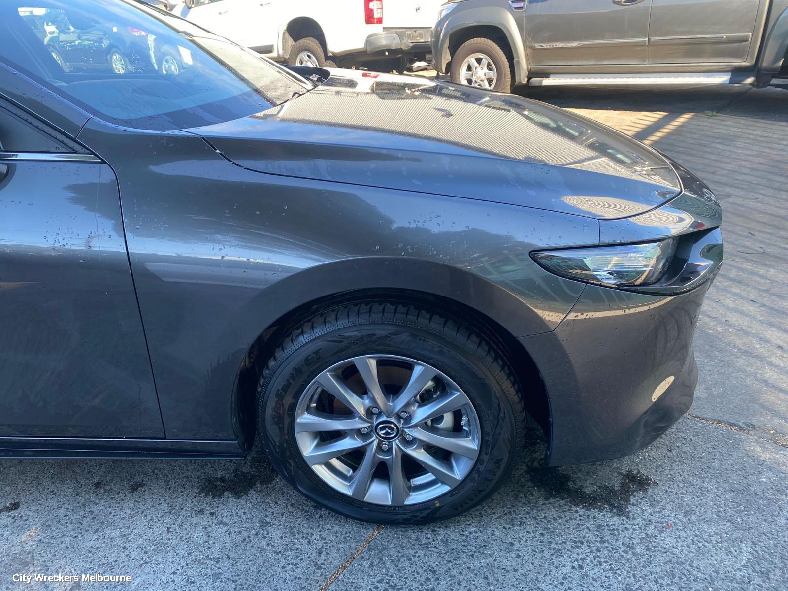 MAZDA 3 ENGINE COVER, BP, 03/2019 ONWARDS