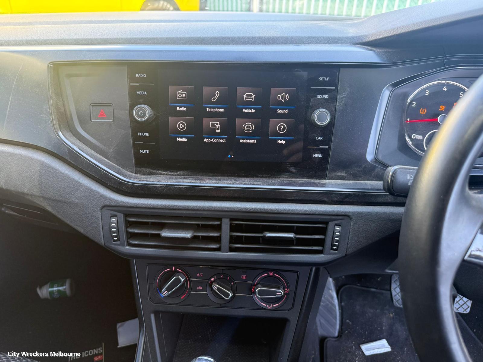 VOLKSWAGEN POLO RADIO/CD/DVD/SAT/TV, DISPLAY UNIT, 8IN TOUCHSCREEN, NON SAT NAV TYPE, AW-AE, 09/2017 ONWARDS