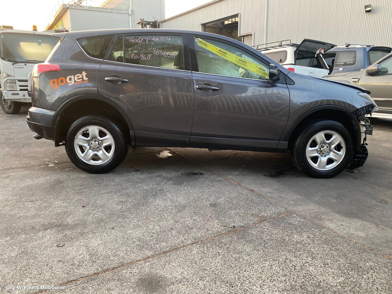 TOYOTA RAV4 CONSOLE, XA40, 12/2012 - 12/2018