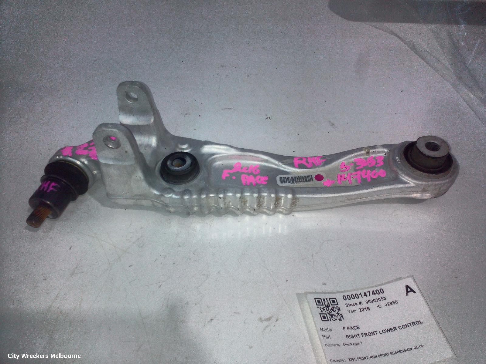JAGUAR F PACE RIGHT FRONT LOWER CONTROL ARM, X761, FRONT, NON SPORT SUSPENSION, 02/2016 ONWARDS