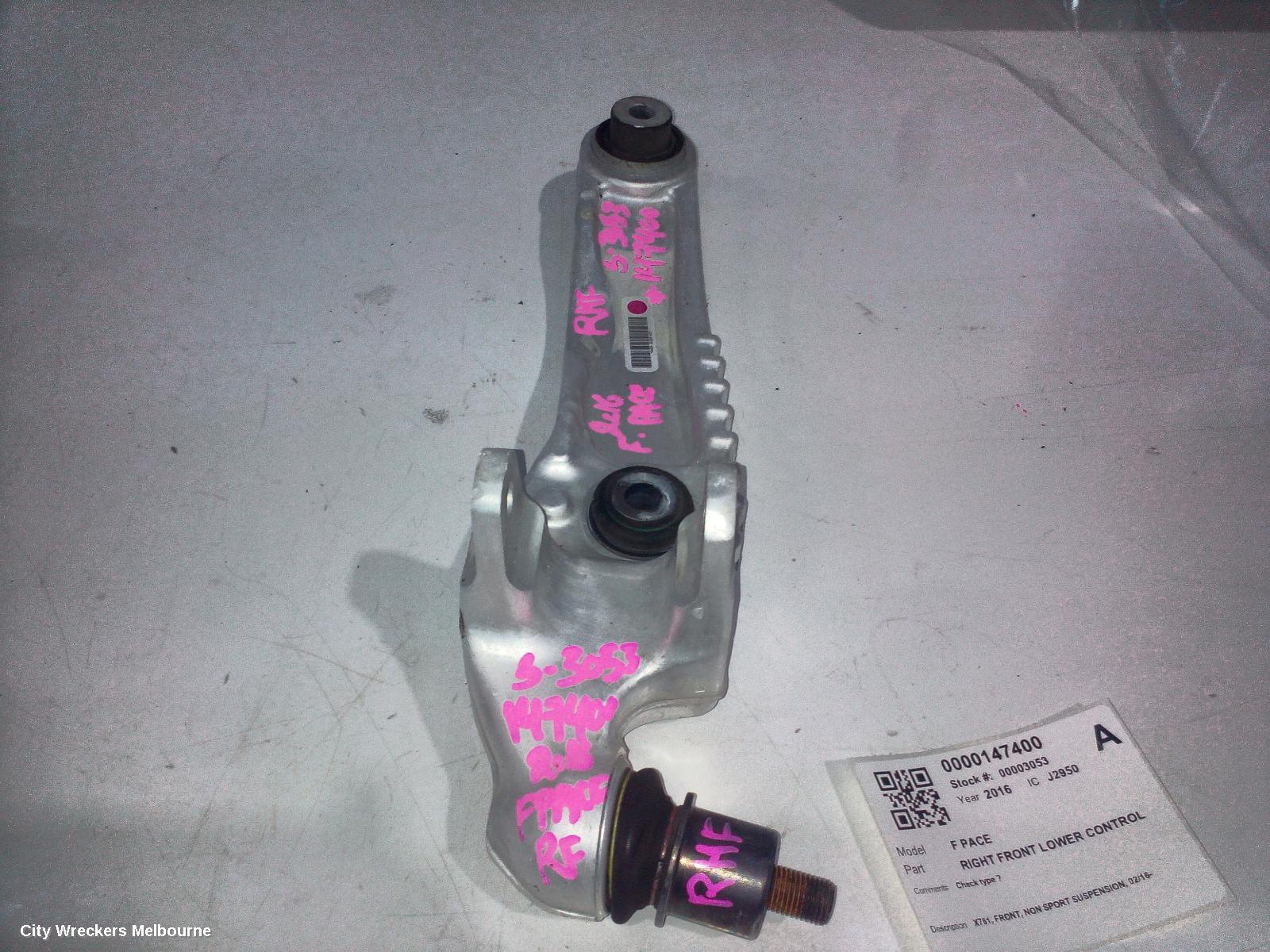 JAGUAR F PACE RIGHT FRONT LOWER CONTROL ARM, X761, FRONT, NON SPORT SUSPENSION, 02/2016 ONWARDS
