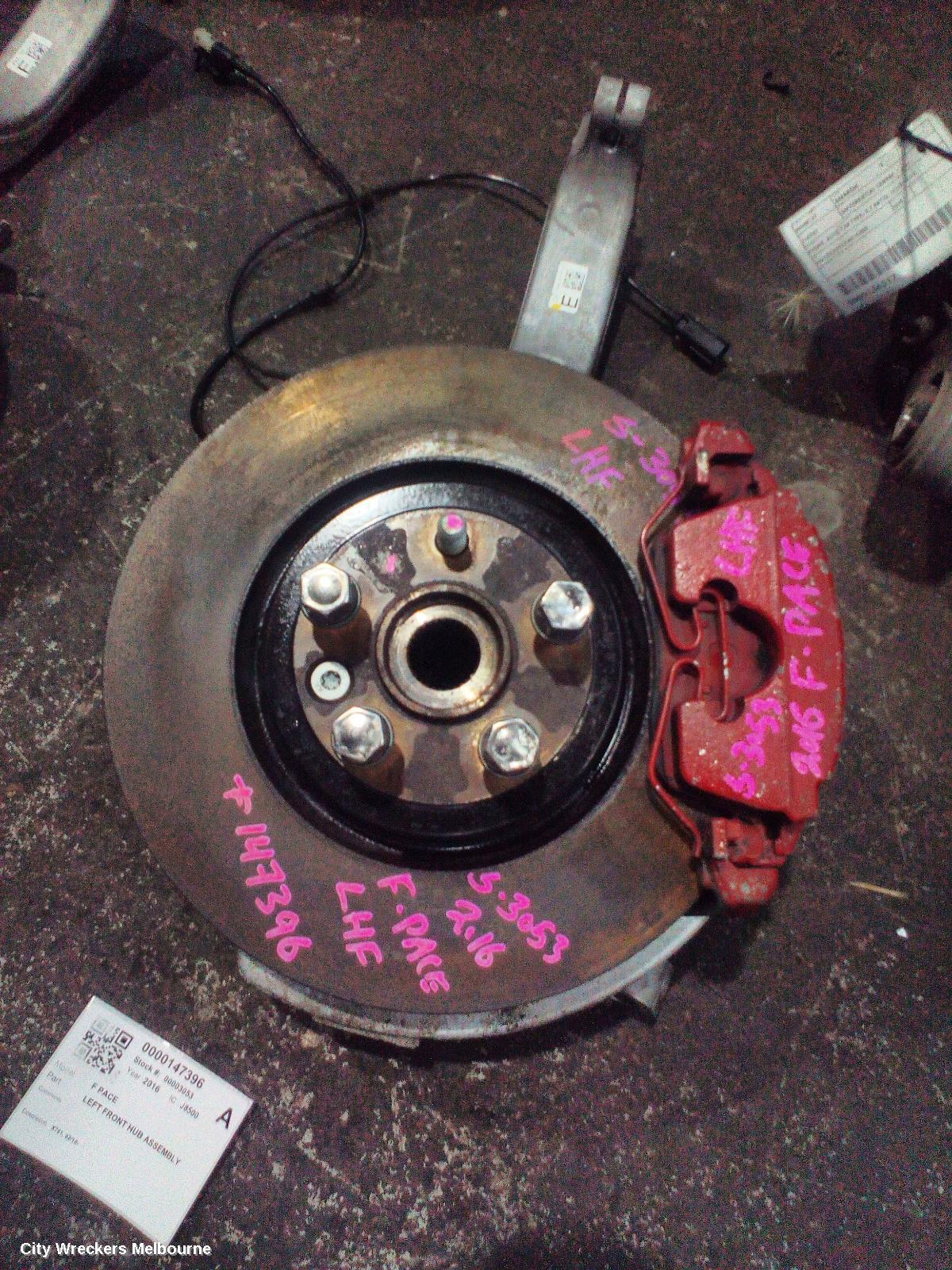 JAGUAR F PACE LEFT FRONT HUB ASSEMBLY, X761, 02/2016 ONWARDS