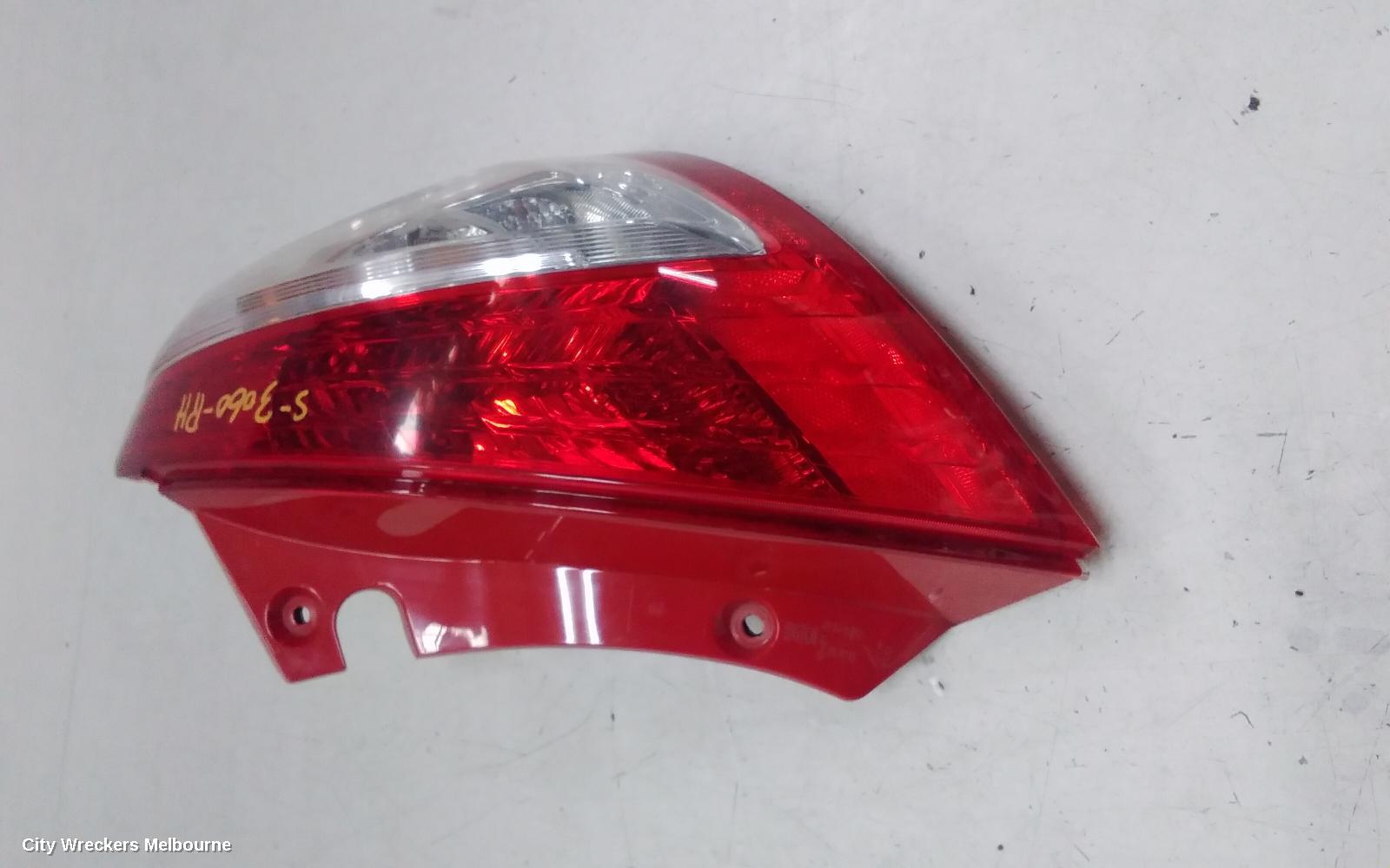 SUZUKI SWIFT RIGHT TAILLIGHT, FZ, STANDARD TYPE, 08/2010 - 03/2017