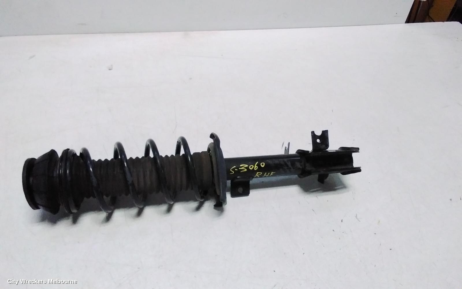 SUZUKI SWIFT RIGHT FRONT STRUT, FZ, 1.4, PETROL, 03/2012 - 03/2017