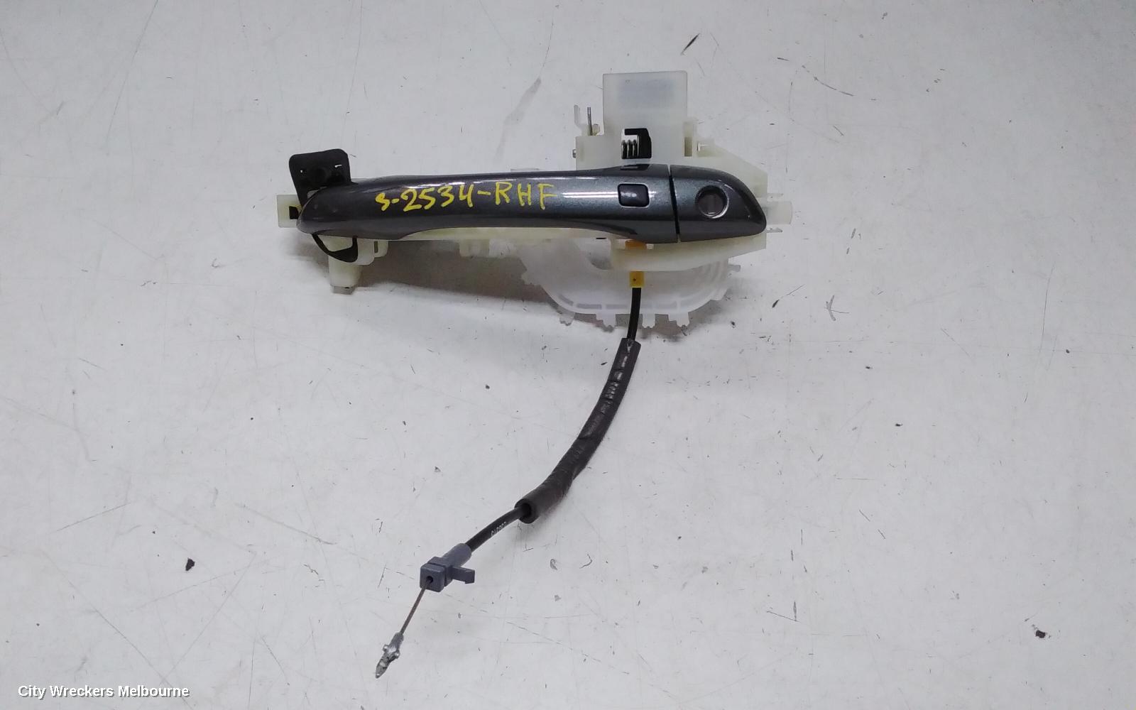 HYUNDAI I30 DOOR HANDLE, RH FRONT, OUTER, W/ KEYLESS ENTRY TYPE, PD, HATCH/FASTBACK, 03/2017 ONWARDS