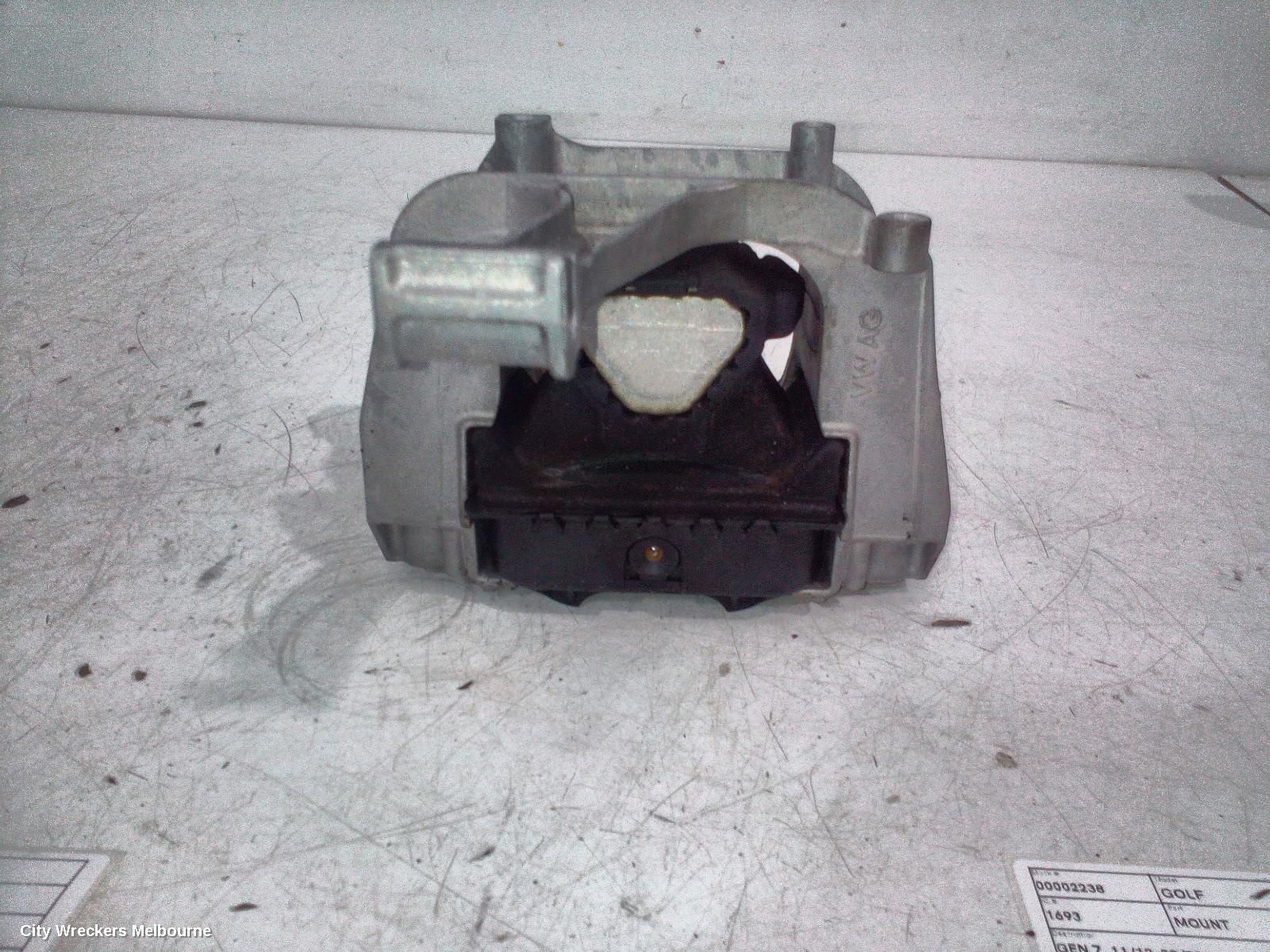 VOLKSWAGEN GOLF MOUNT, GEN 7, 11/2012 - 08/2020