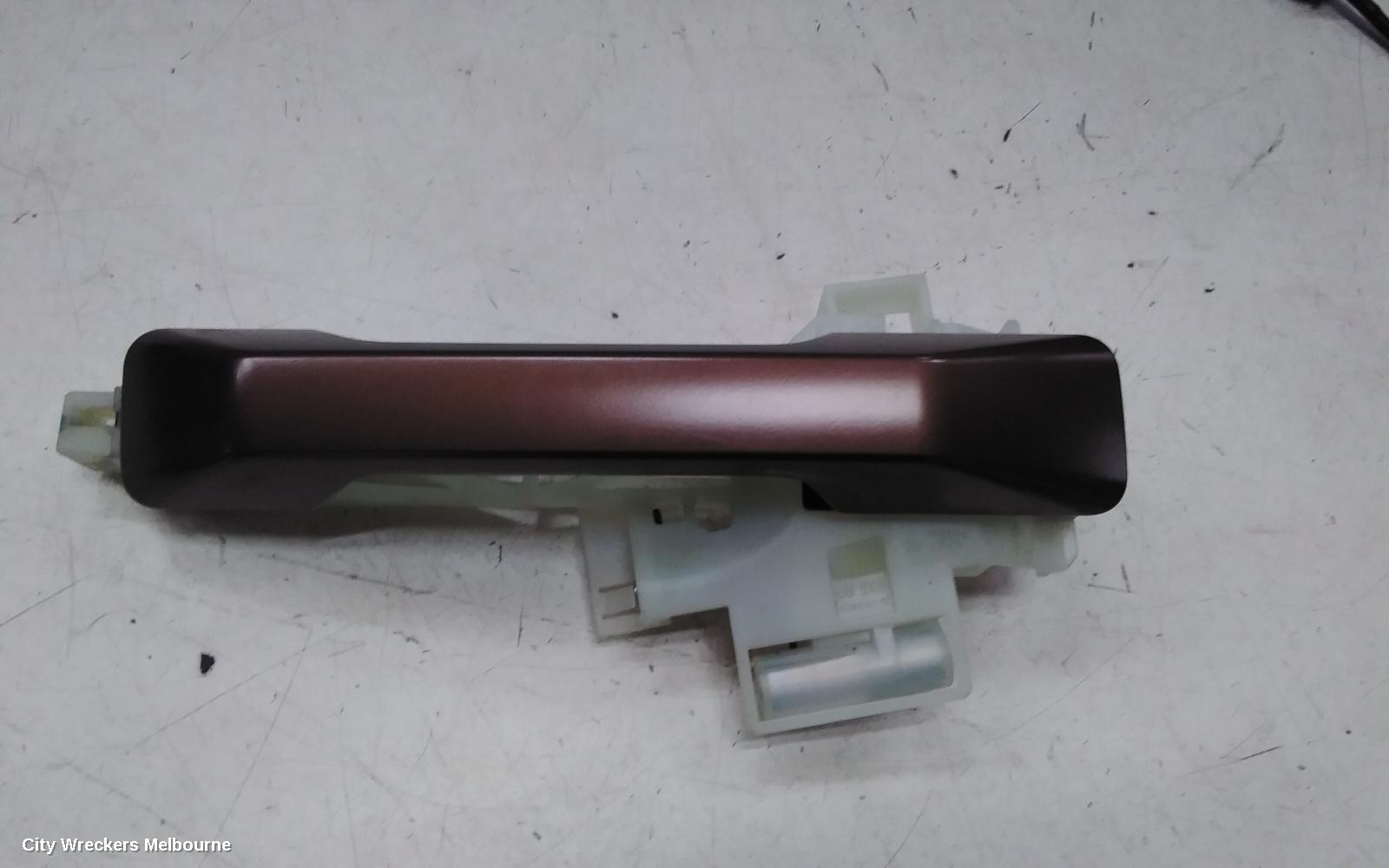 HYUNDAI SANTA FE DOOR HANDLE, MX5, RH REAR, OUTER, 11/2023 ONWARDS