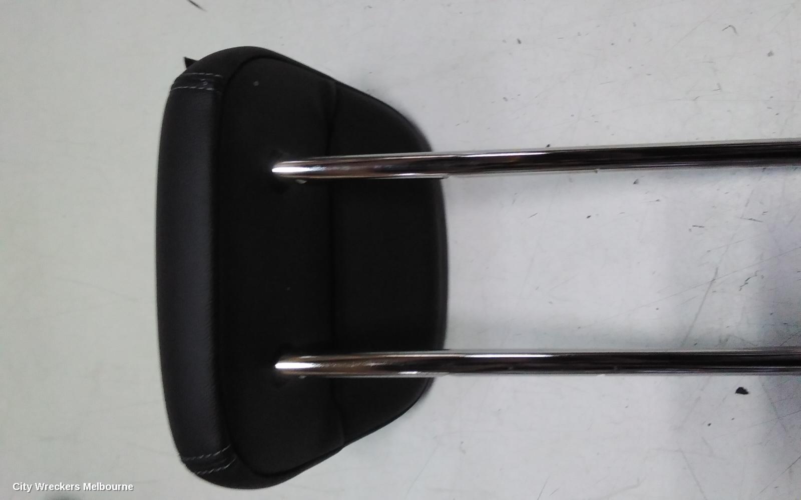 HOLDEN ASTRA HEADREST, CENTRE REAR, LEATHER, BL, 05/2017 - 12/2020