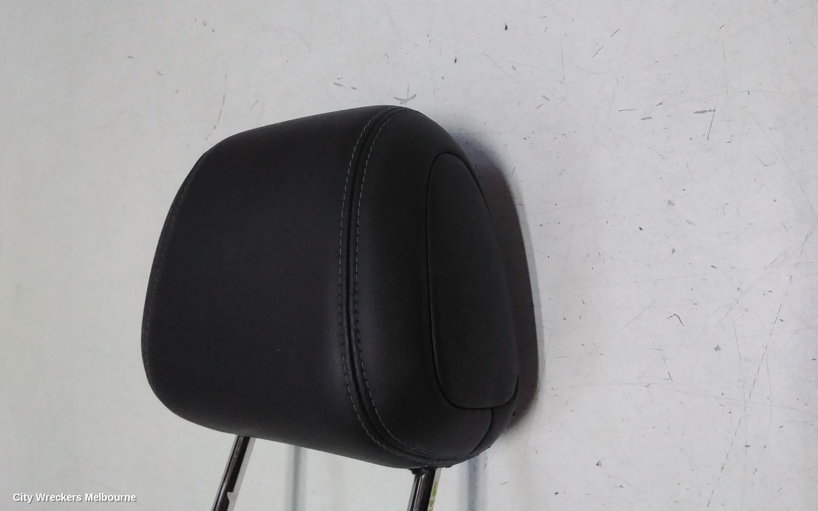 HOLDEN ASTRA HEADREST, RH FRONT, LEATHER, BL, 05/2017 - 12/2020