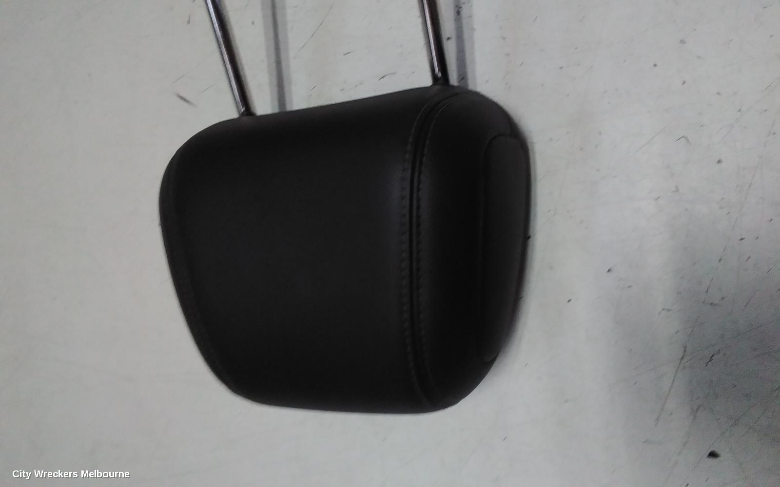 HOLDEN ASTRA HEADREST, RH FRONT, LEATHER, BL, 05/2017 - 12/2020