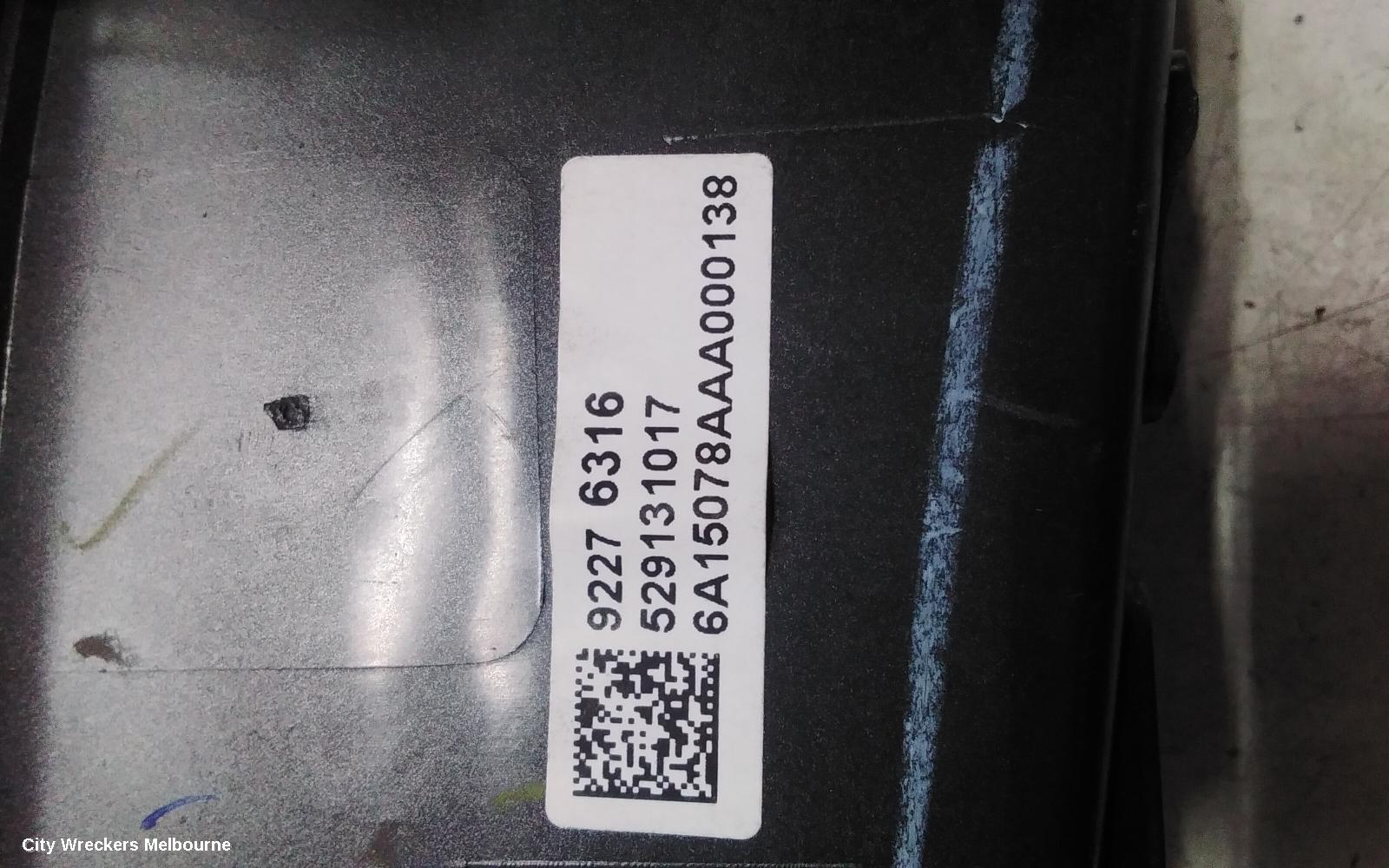 HOLDEN COMMODORE PWR DR WIND SWITCH, RH FRONT (MASTER SWITCH), WAGON/SEDAN, EVOKE TYPE, VF, 05/2013 - 12/2017