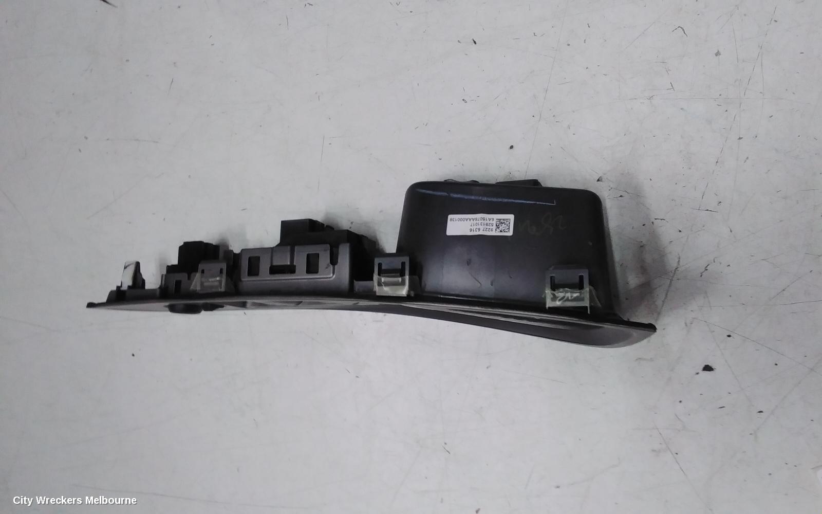 HOLDEN COMMODORE PWR DR WIND SWITCH, RH FRONT (MASTER SWITCH), WAGON/SEDAN, EVOKE TYPE, VF, 05/2013 - 12/2017