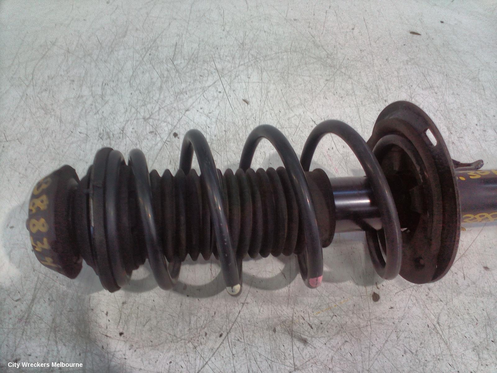 TOYOTA YARIS RIGHT FRONT STRUT, NCP13#, 07/2014 - 12/2016