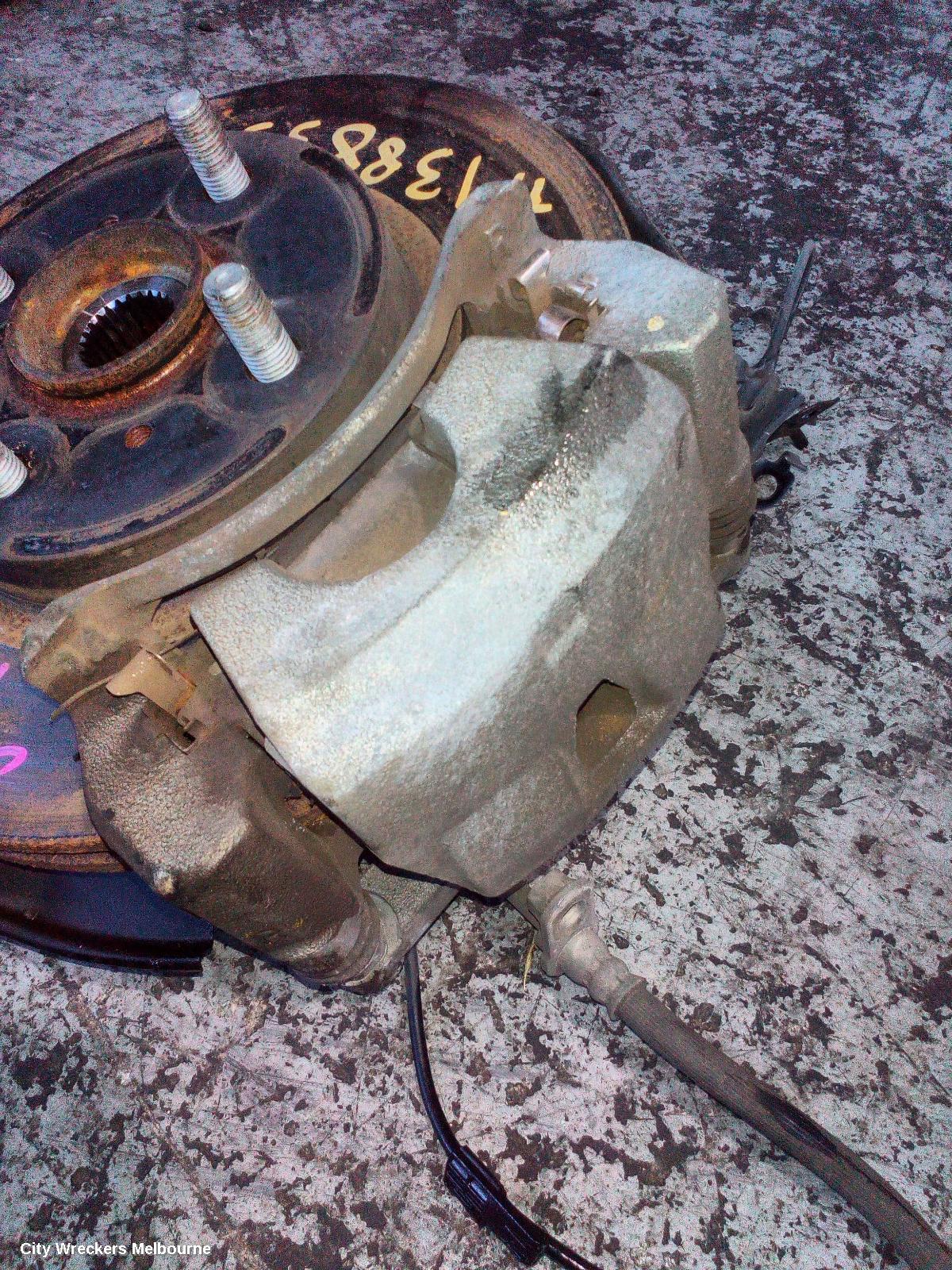 TOYOTA YARIS RIGHT FRONT HUB ASSEMBLY, NCP9#-NCP13#, 10/2005 - 12/2019