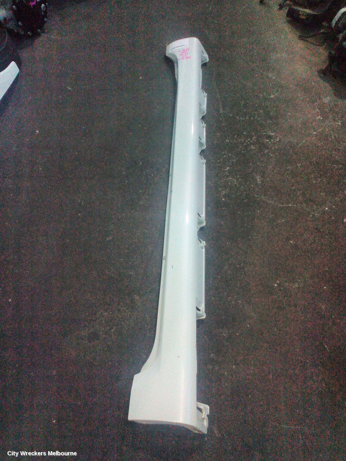 SUZUKI SWIFT SIDE STEP/SKIRT, UZ, 12/2023 ONWARDS