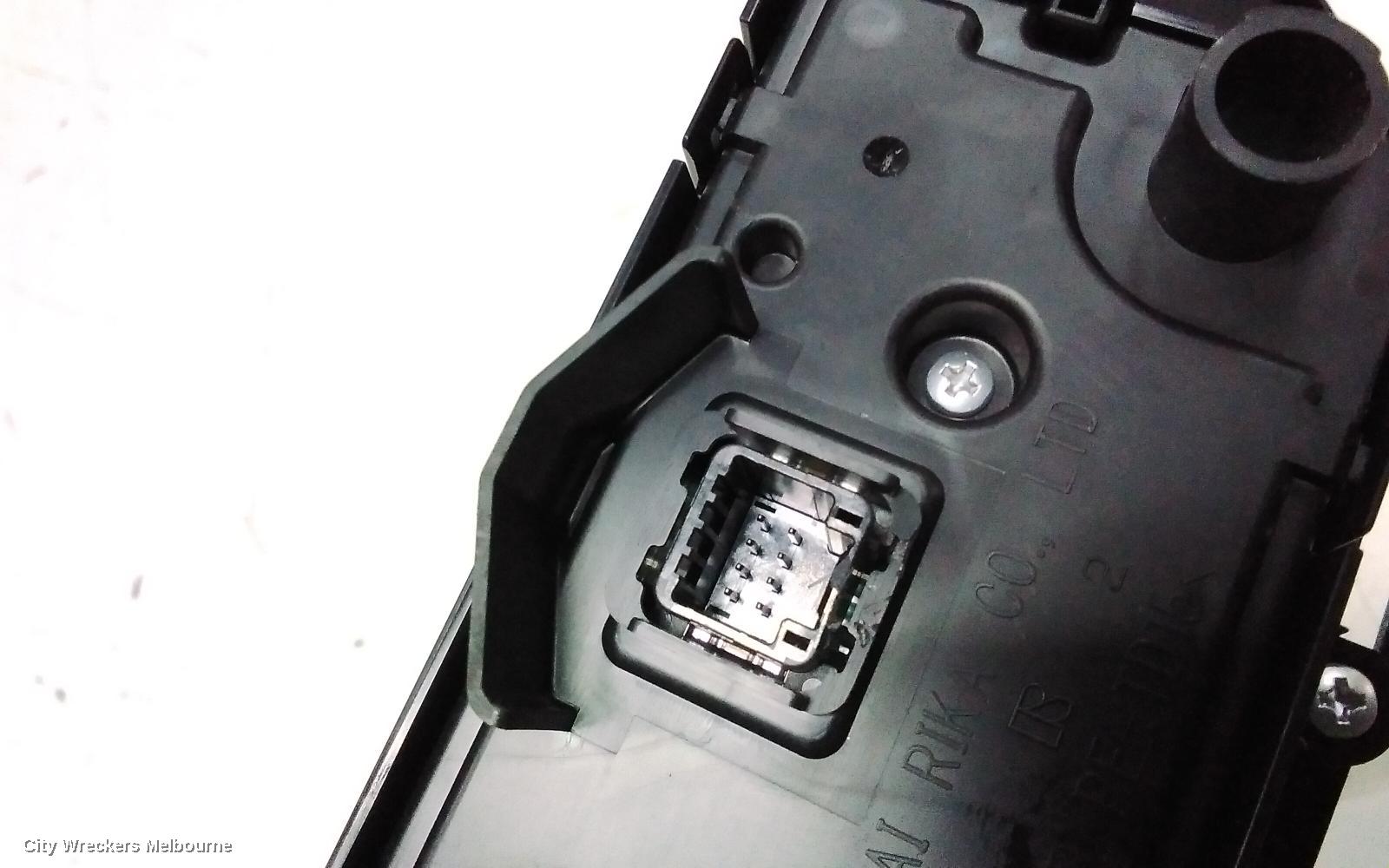 SUZUKI SWIFT HEATER/AC CONTROLS, UZ, 12/2023 ONWARDS