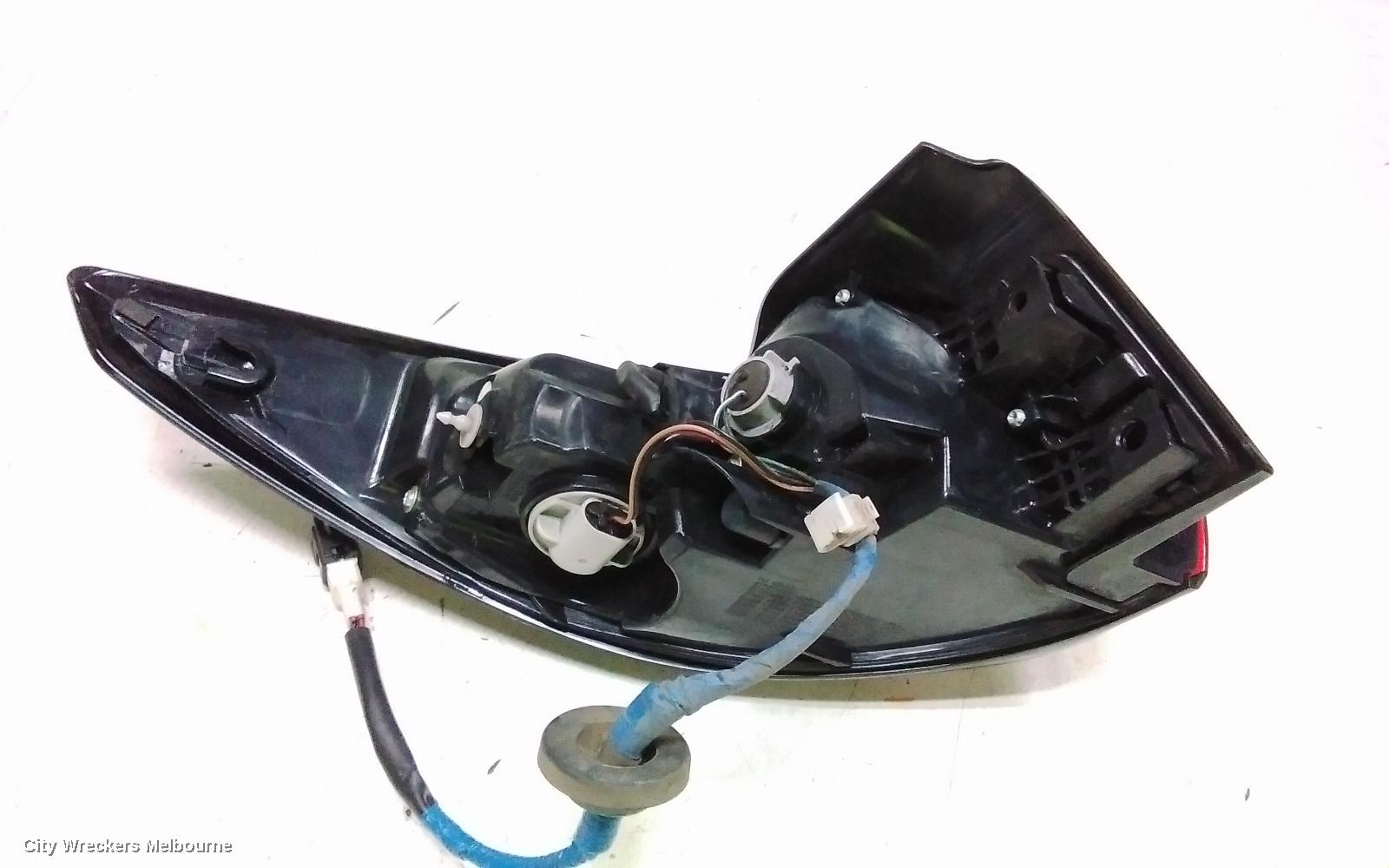 MAZDA CX5 RIGHT TAILLIGHT, IN BODY, W/ LED TYPE, KF, 02/2017 - 08/2021
