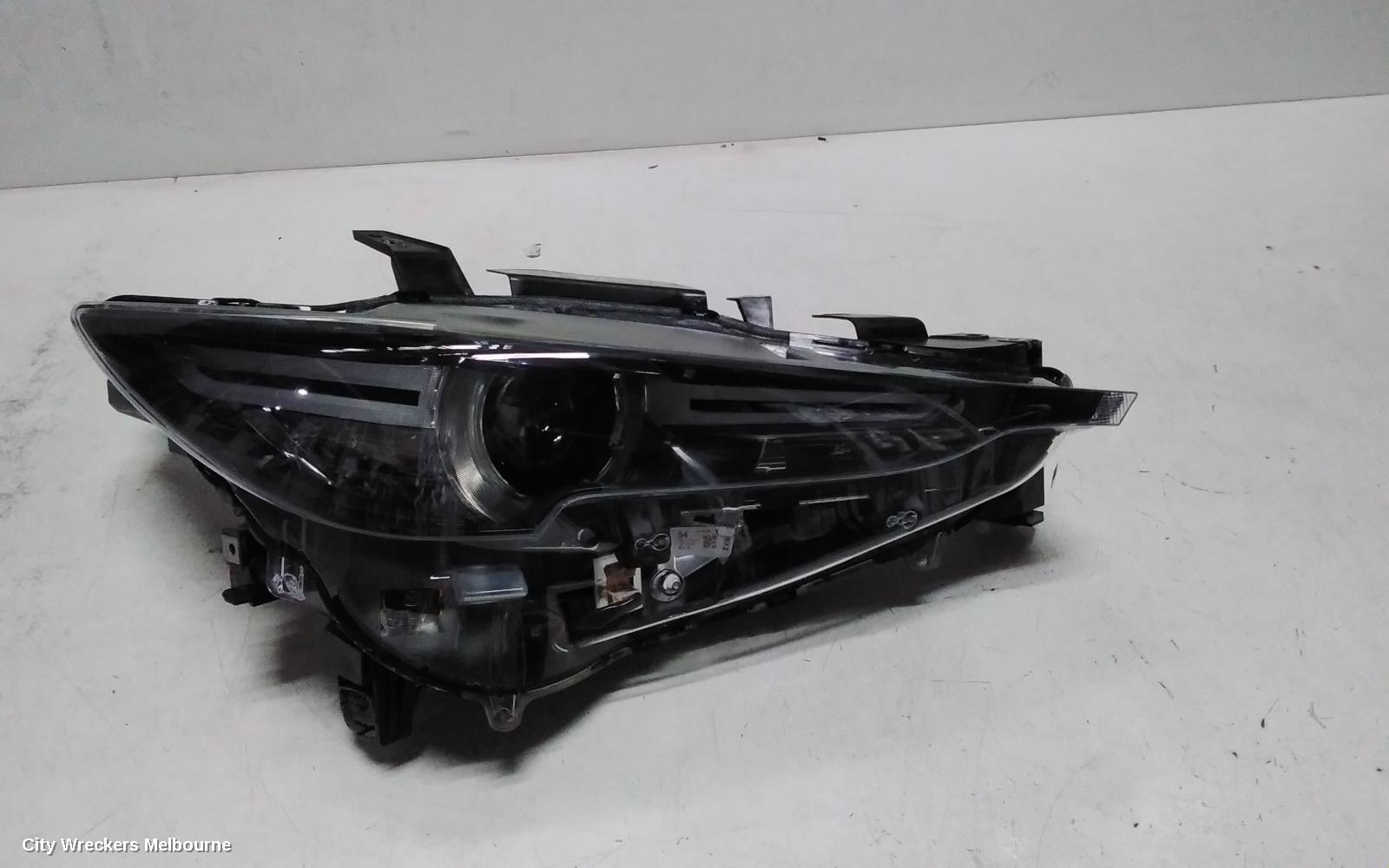 MAZDA CX5 RIGHT HEADLAMP, NON AFS, W/ ADAPTIVE, W/ DAYTIME RUNNING LAMP, W/ SIGNATURE LIGHTS TYPE, KF, 02/2017 - 08/2021