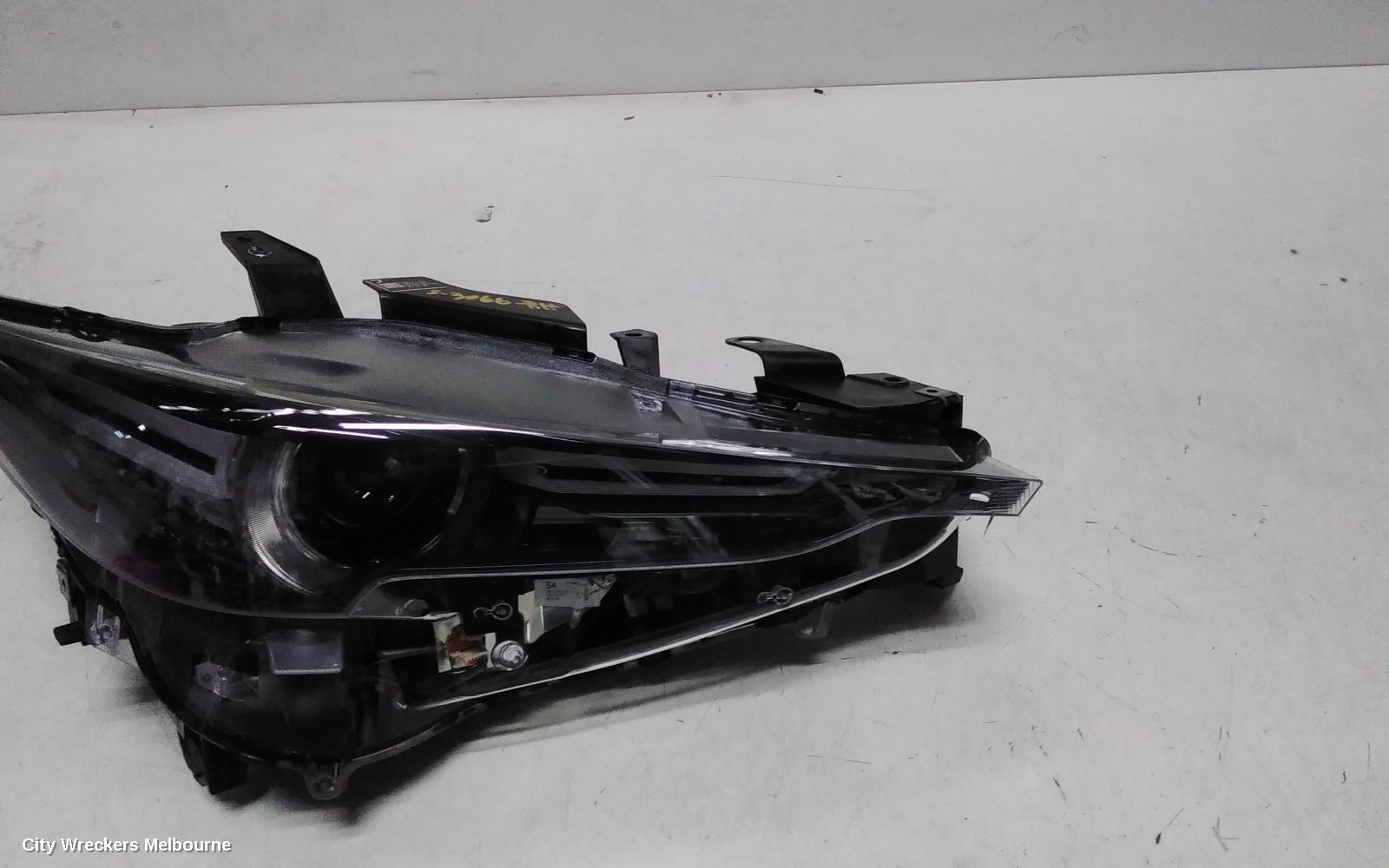 MAZDA CX5 RIGHT HEADLAMP, NON AFS, W/ ADAPTIVE, W/ DAYTIME RUNNING LAMP, W/ SIGNATURE LIGHTS TYPE, KF, 02/2017 - 08/2021