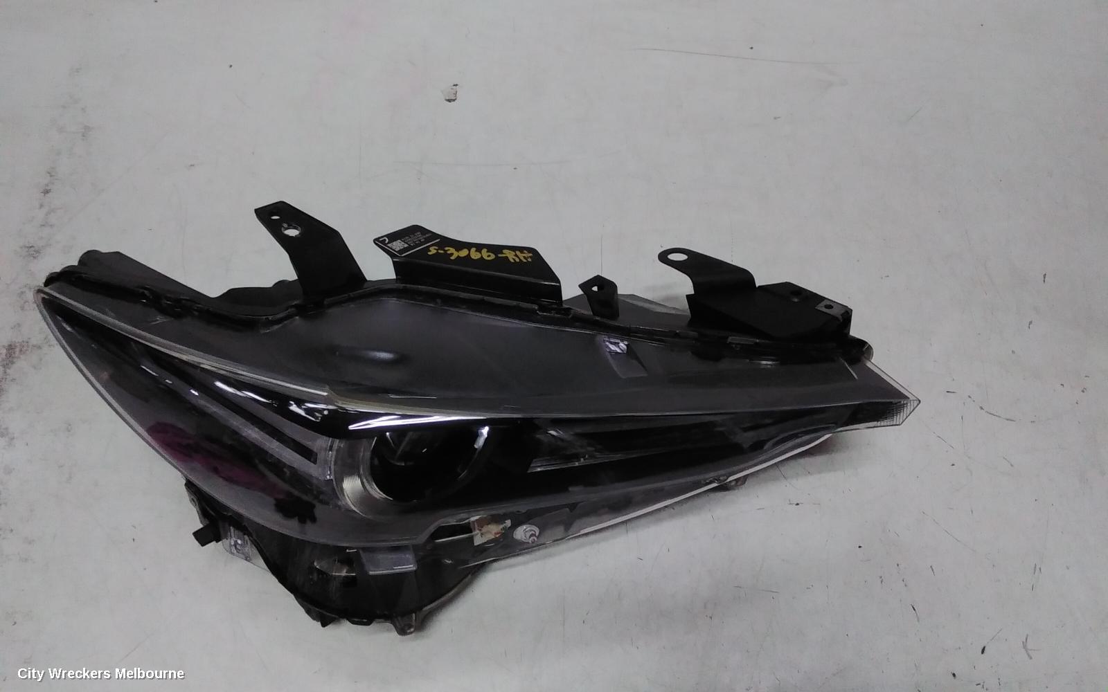 MAZDA CX5 RIGHT HEADLAMP, NON AFS, W/ ADAPTIVE, W/ DAYTIME RUNNING LAMP, W/ SIGNATURE LIGHTS TYPE, KF, 02/2017 - 08/2021