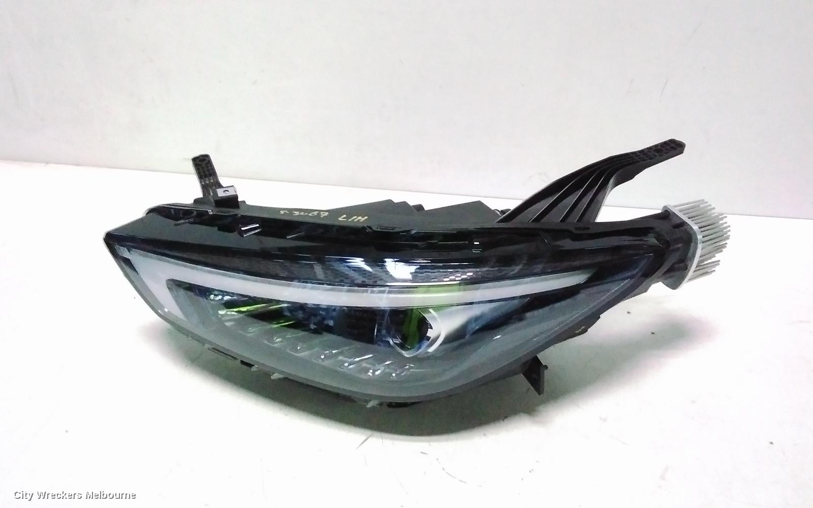 MG ZS LEFT HEADLAMP, AZS1, ZST, W/ LED TYPE, 01/2020 ONWARDS