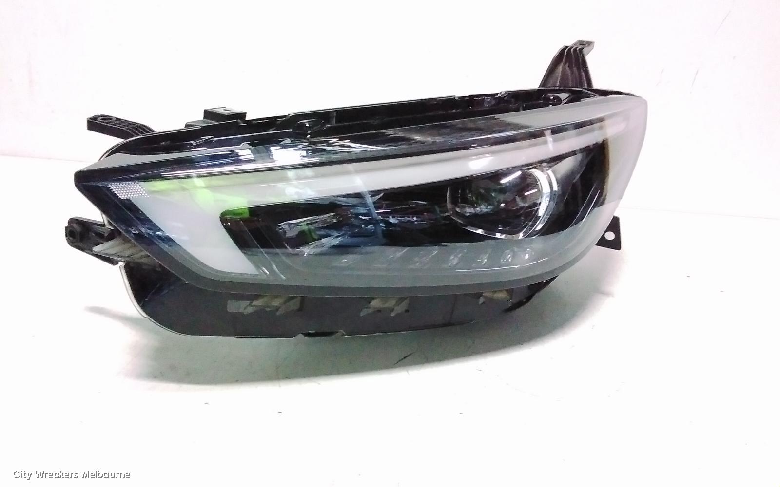 MG ZS LEFT HEADLAMP, AZS1, ZST, W/ LED TYPE, 01/2020 ONWARDS