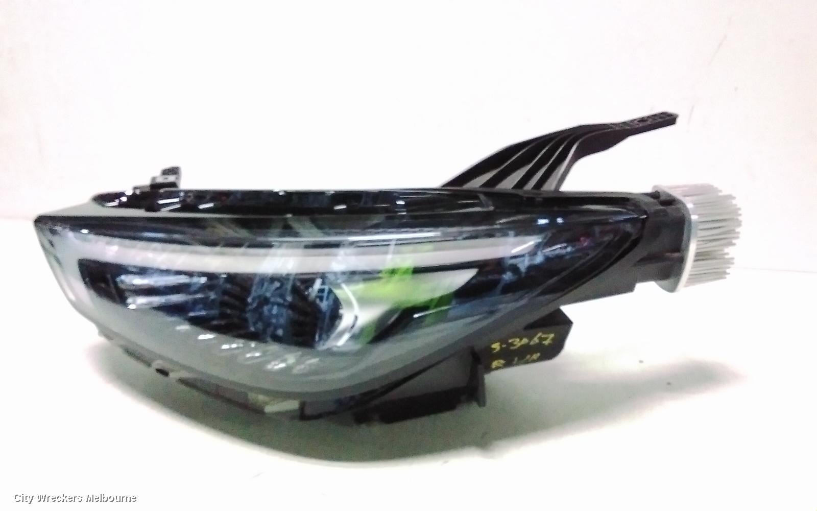 MG ZS LEFT HEADLAMP, AZS1, ZST, W/ LED TYPE, 01/2020 ONWARDS