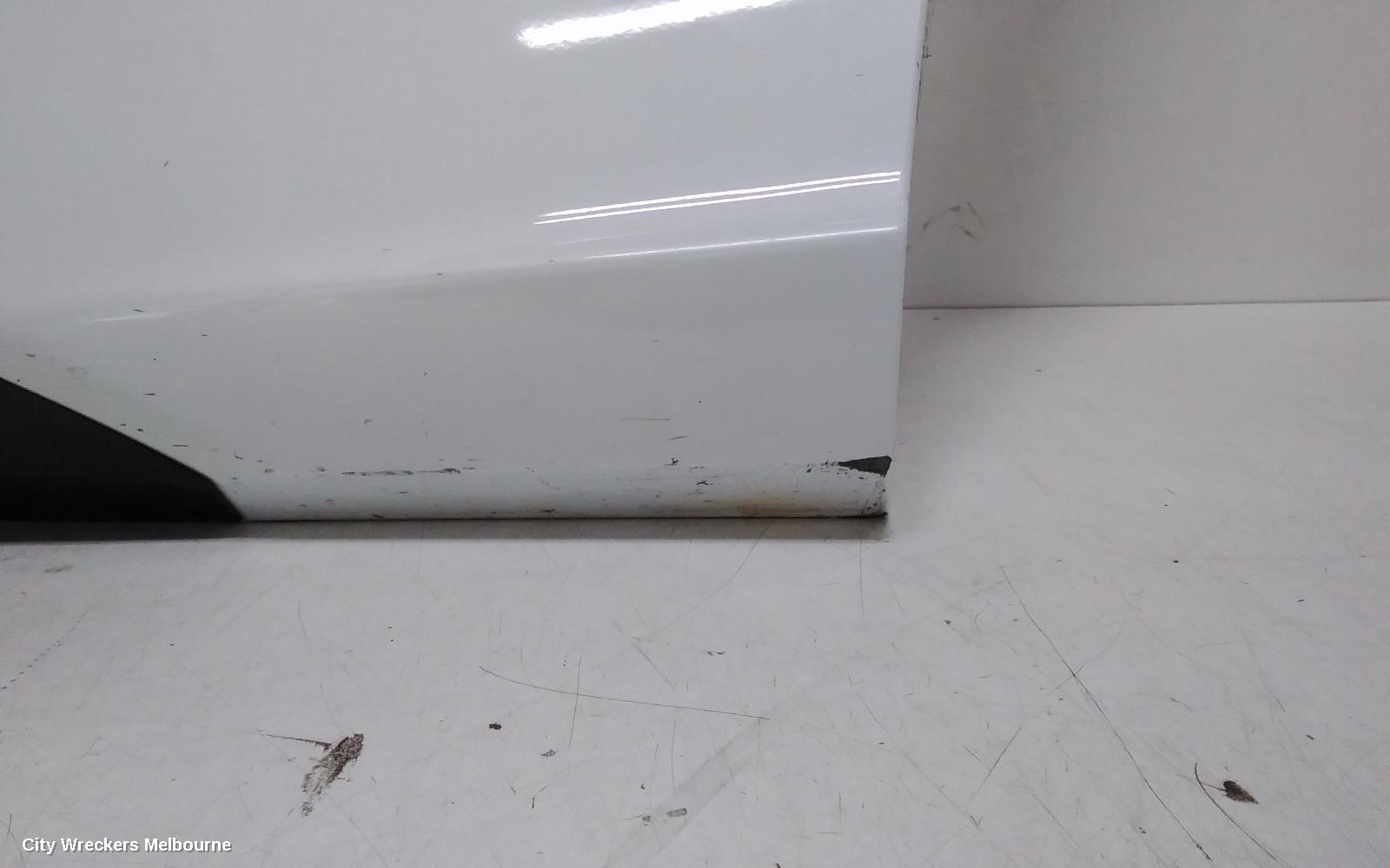 HYUNDAI TUCSON DOOR MOULD, P/N 87731-N9CA0TW3 HILANDER LEFT REAR DOOR MOULD /  PAINT CODE : TWC : 137081, LH REAR, NX4, 02/2021 ONWARDS
