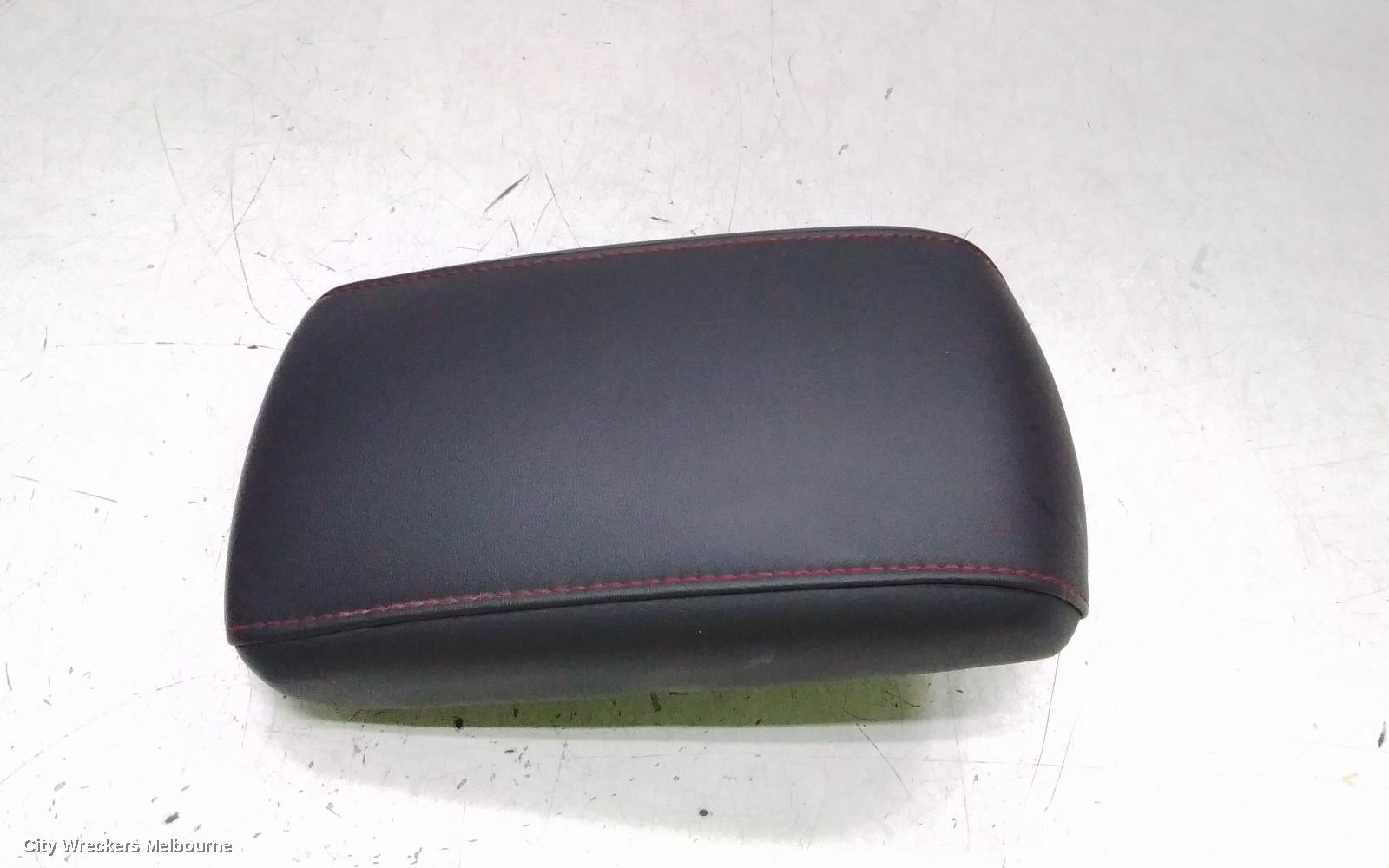 MG ZS CONSOLE, AZS1, W/ LID TYPE, 09/2017 ONWARDS